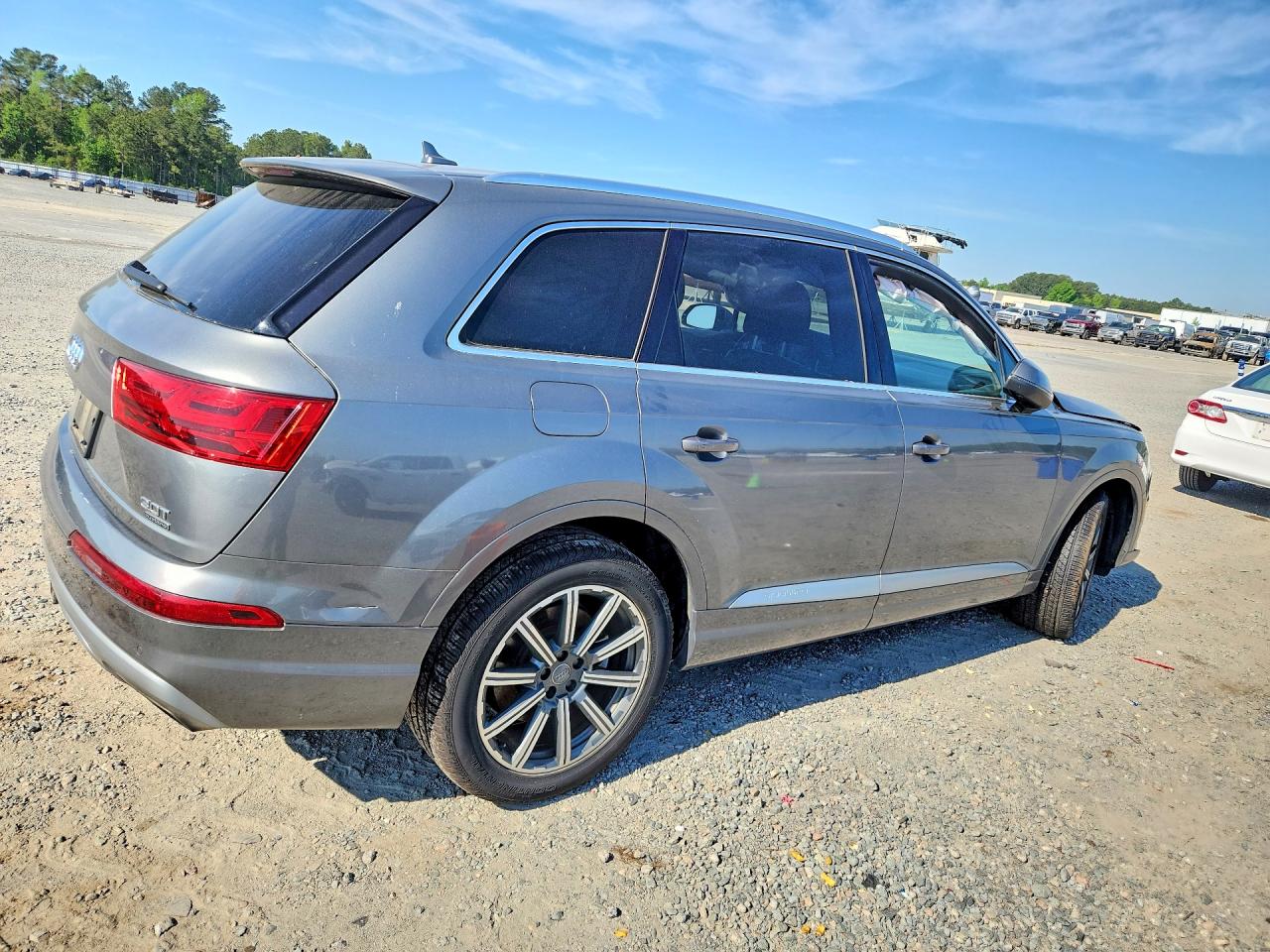 Audi Q7 Premium Plus