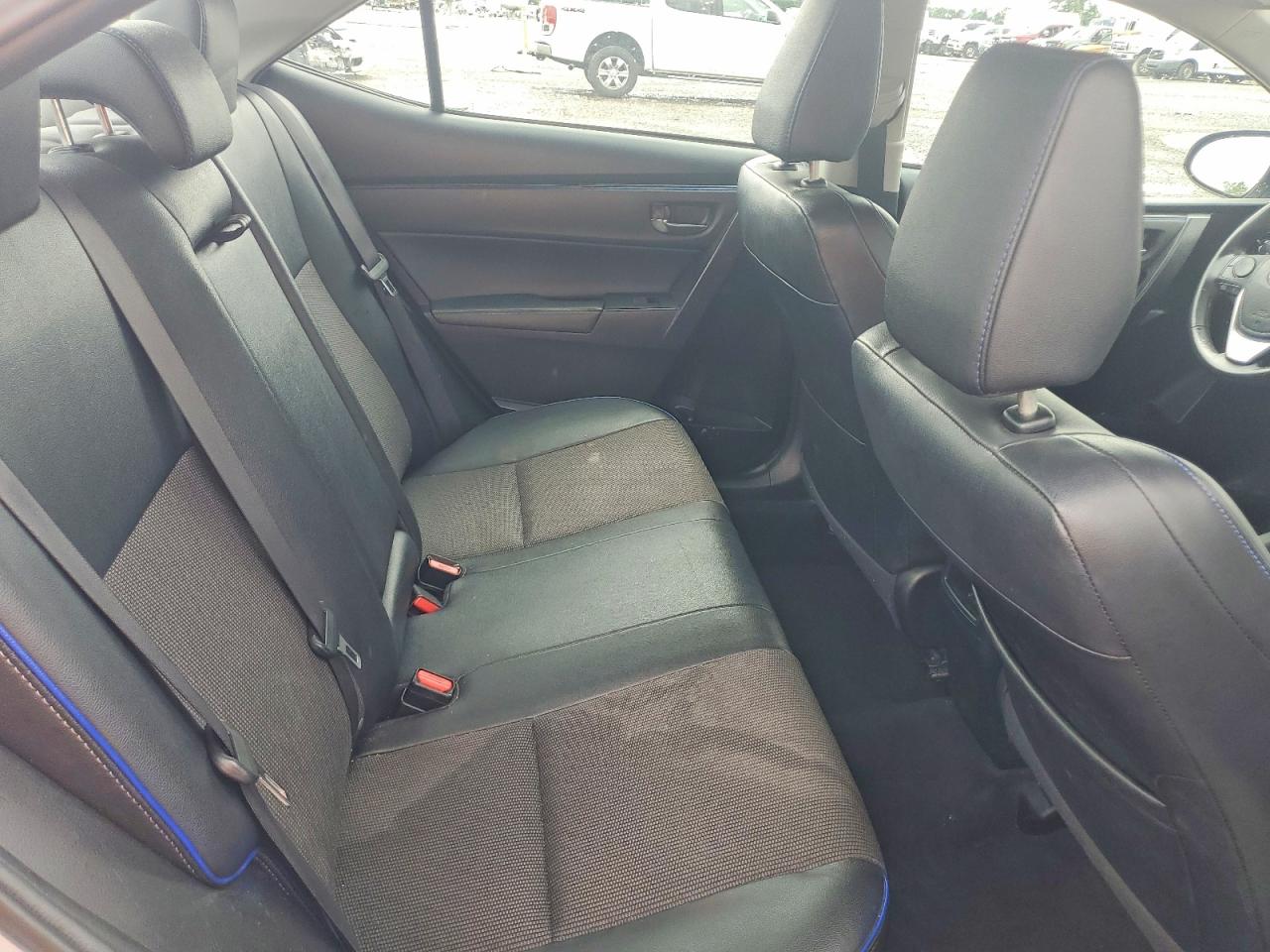 Toyota Corolla Se