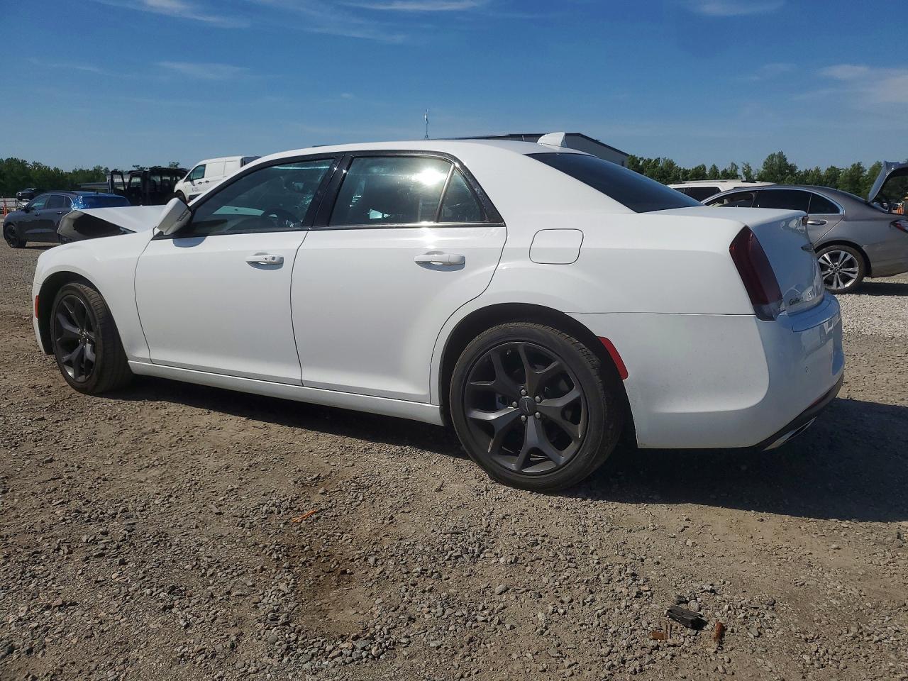 Chrysler 300 S