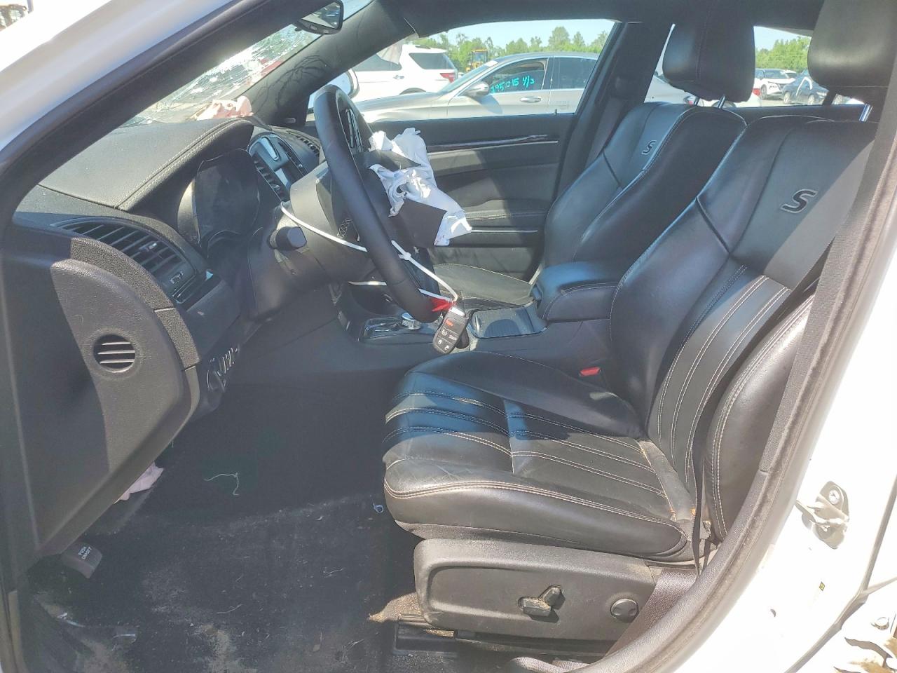 Chrysler 300 S