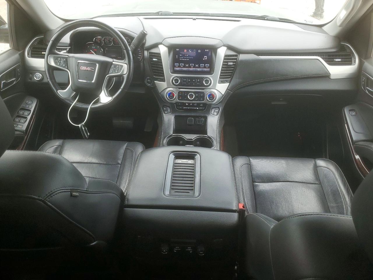 GMC Yukon C1500 Slt