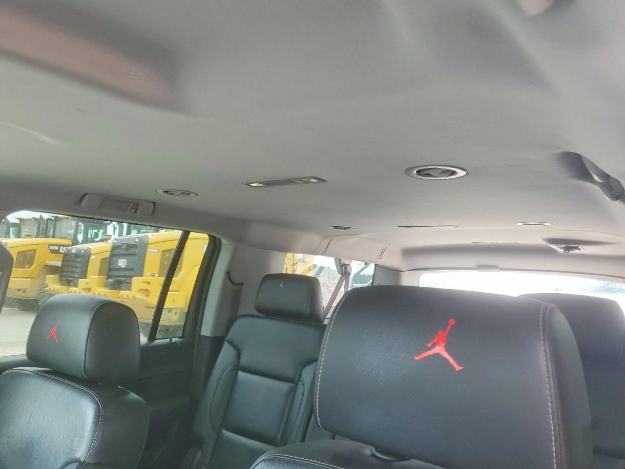 GMC Yukon C1500 Slt