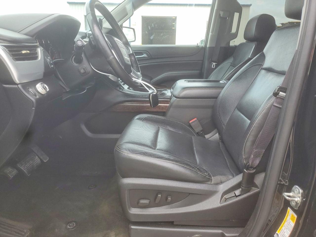GMC Yukon C1500 Slt