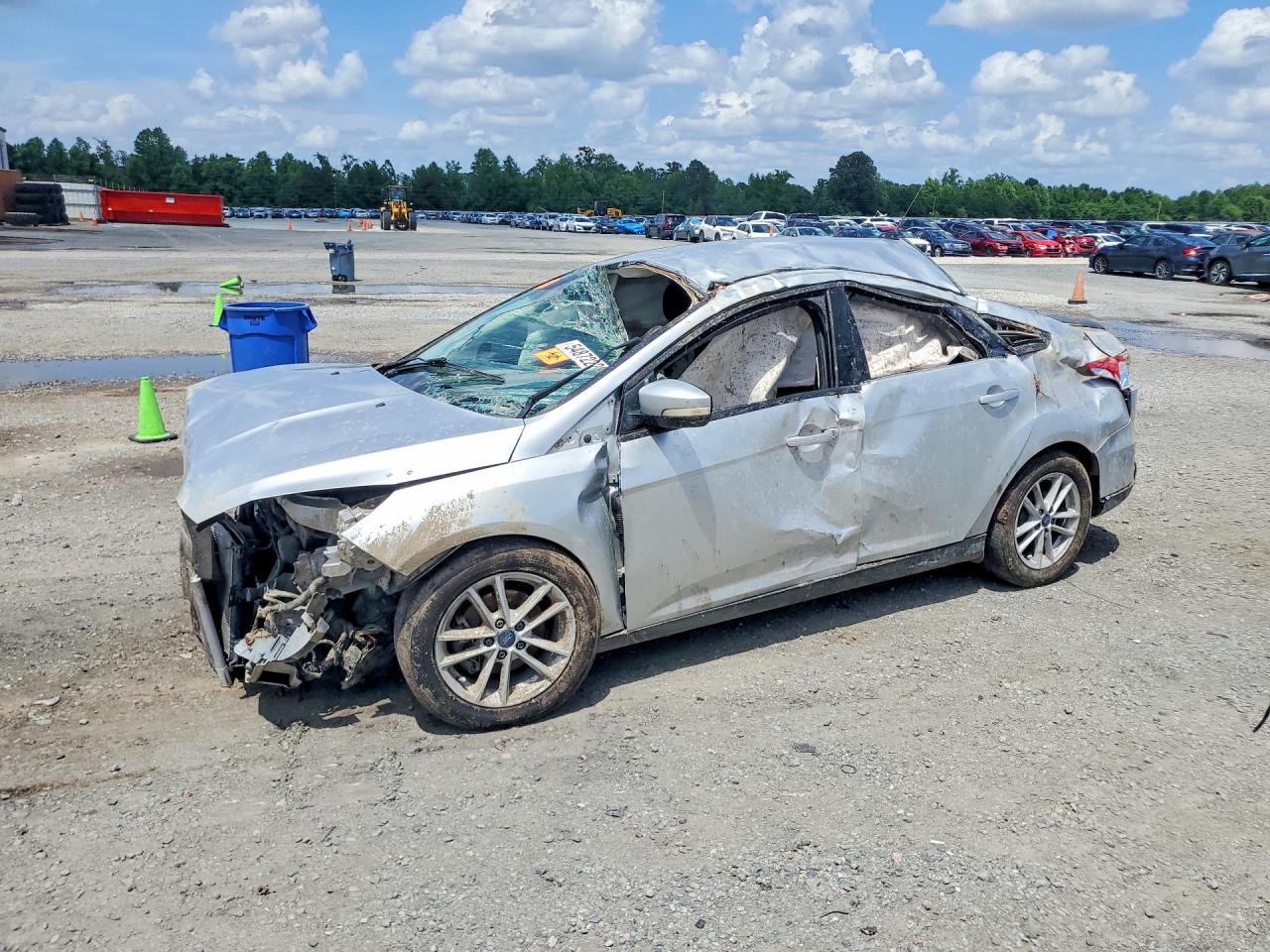 Salvage Ford Focus Image