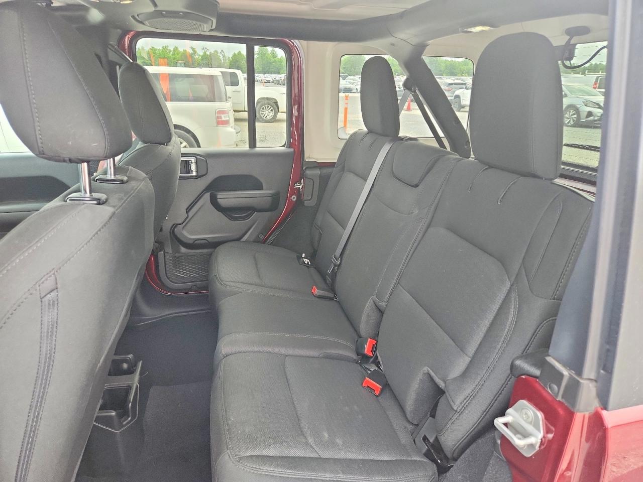 Jeep Wrangler Sport