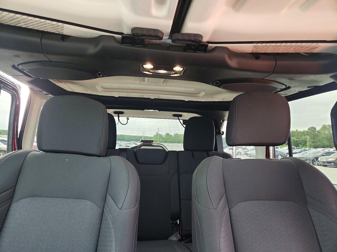 Jeep Wrangler Sport