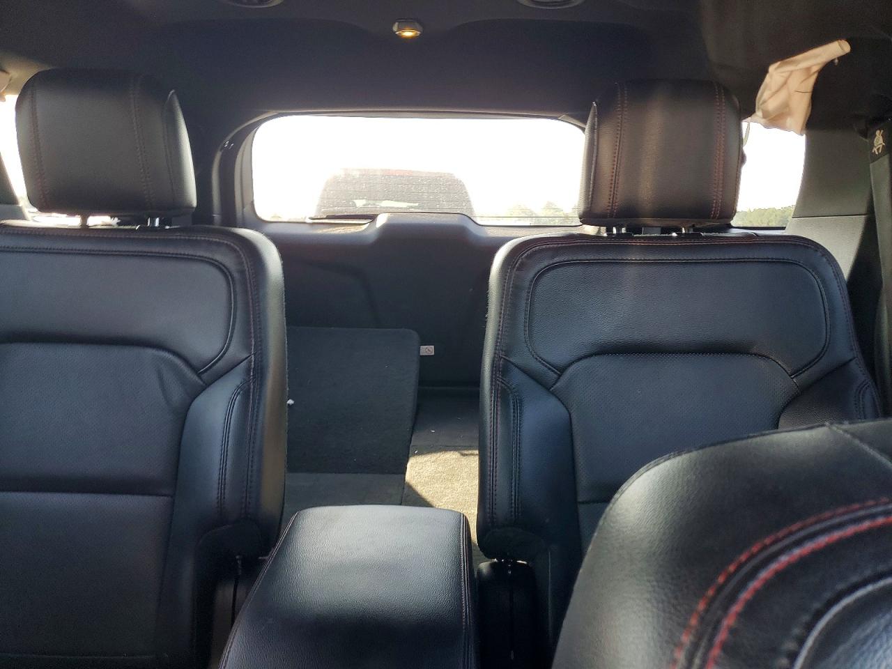 Ford Explorer Sport