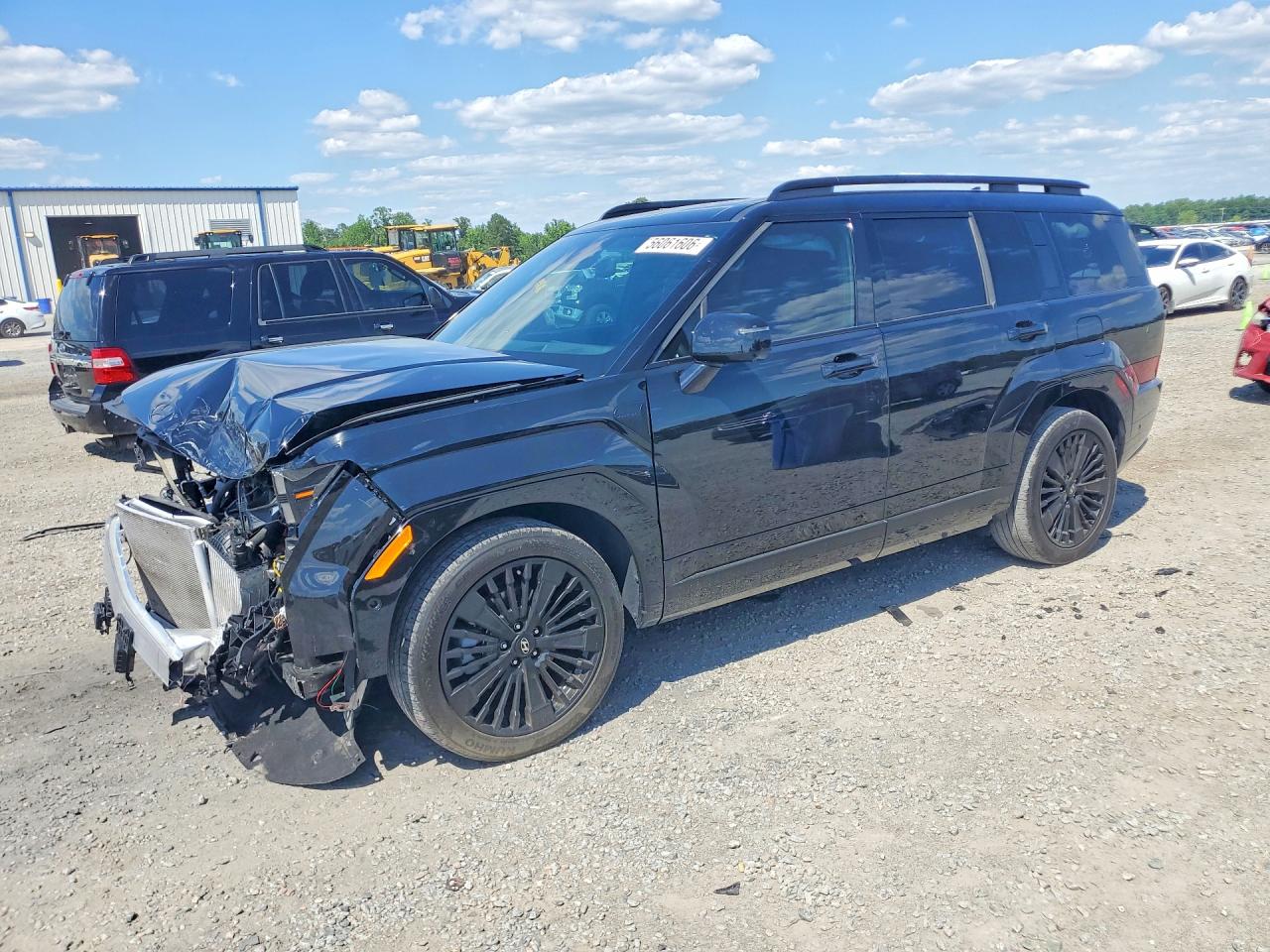 Salvage Hyundai SANTA FE Image