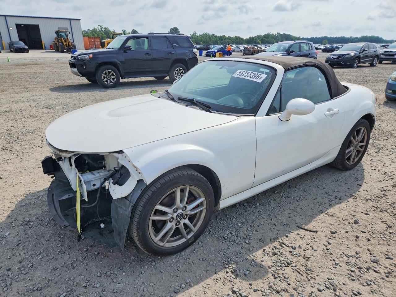 Salvage Mazda Mx5 Image