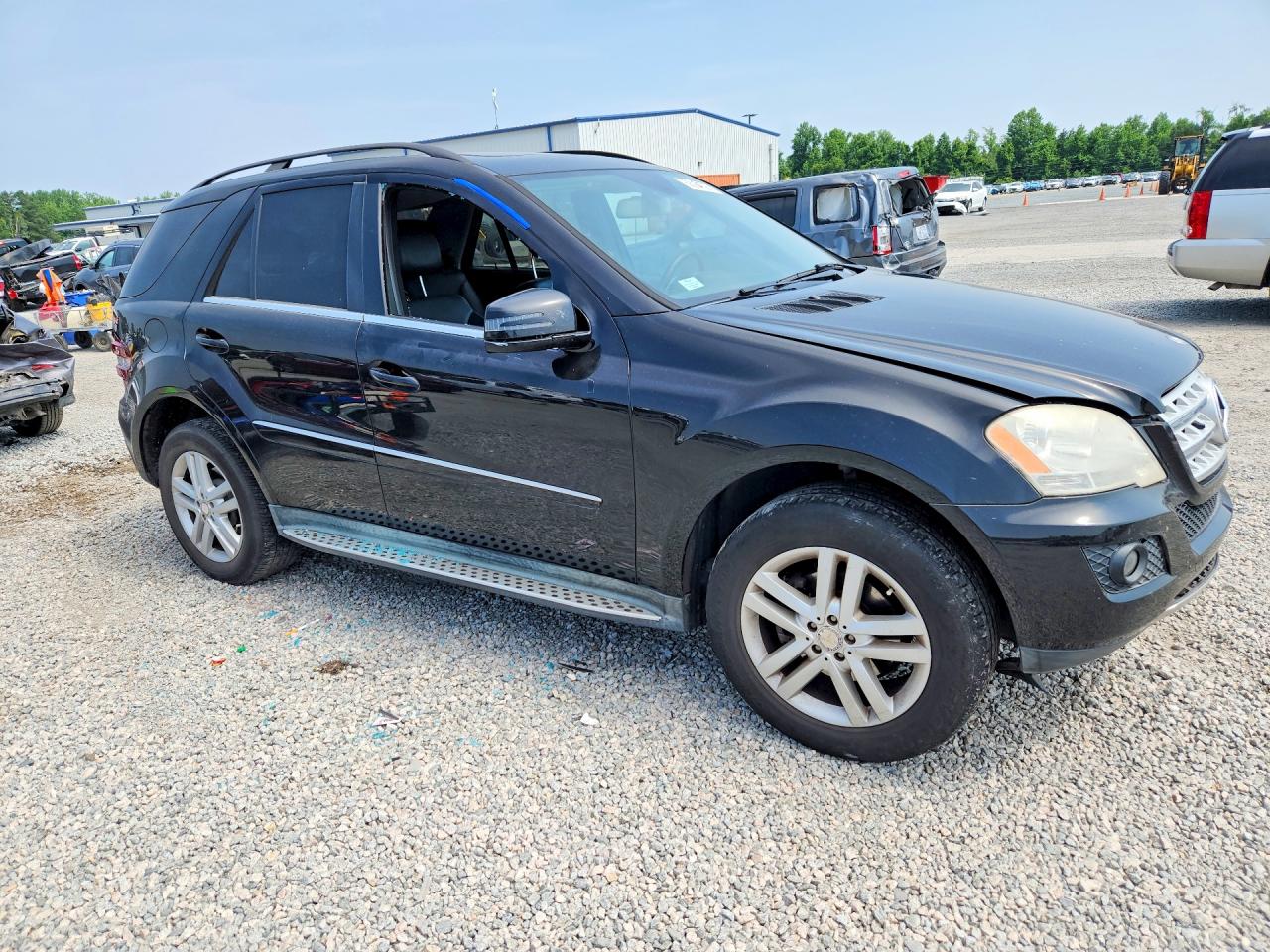 Mercedes-Benz M-Class 350