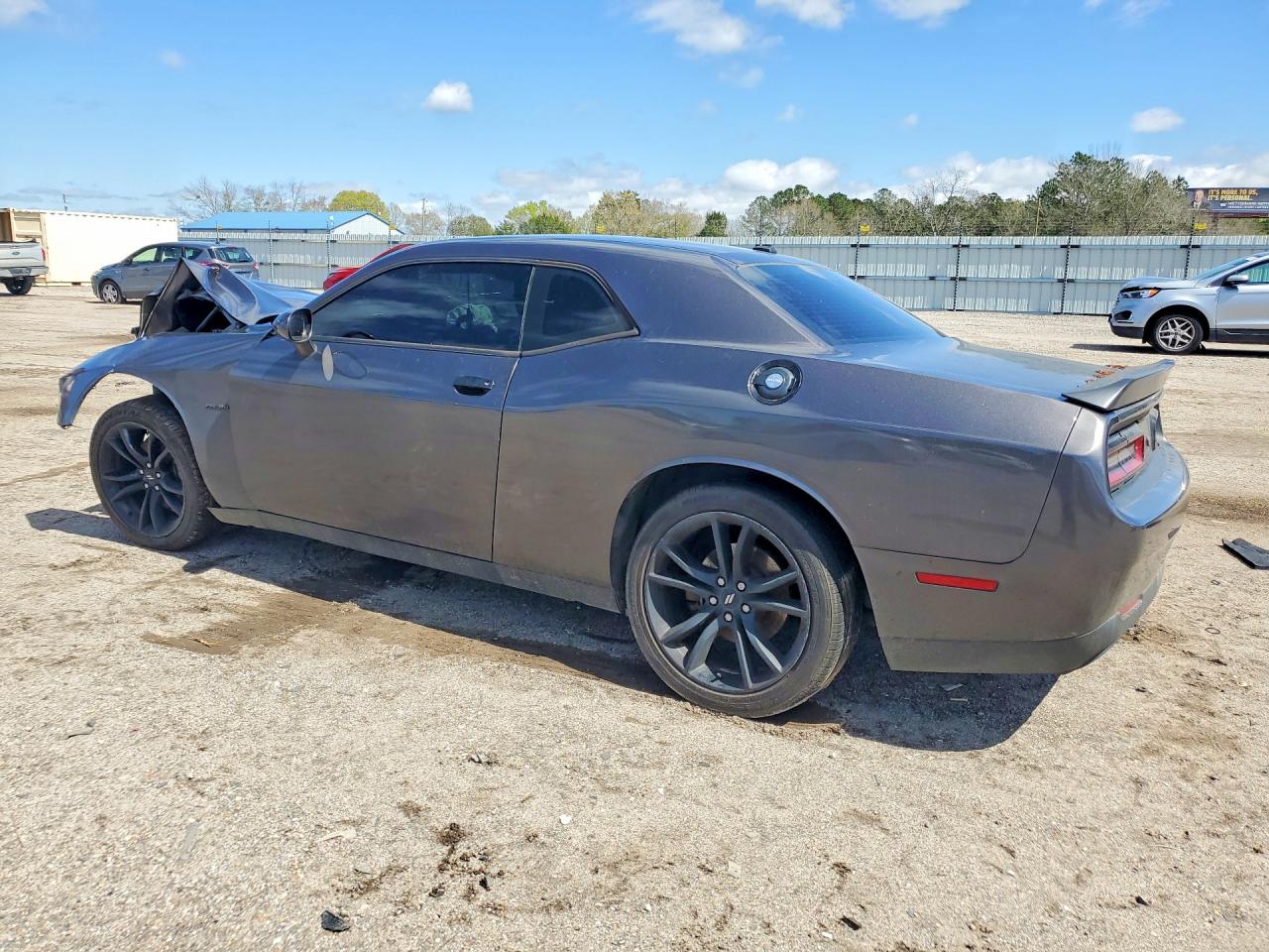 Dodge Challenger R