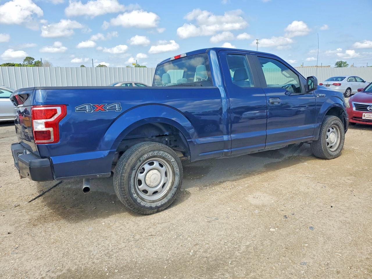 Ford F-150 Super Cab