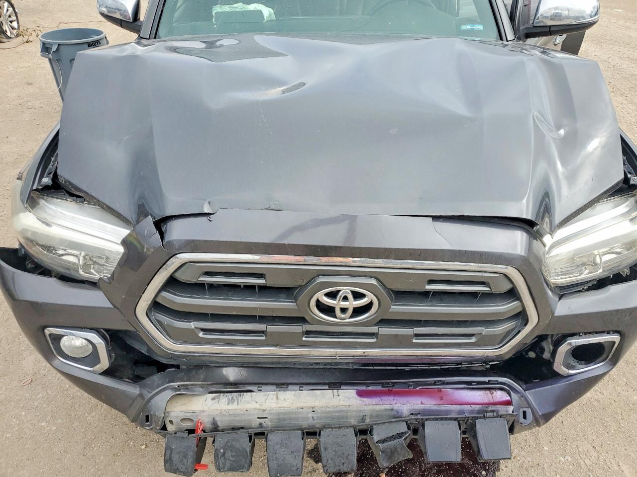 Toyota Tacoma Limited