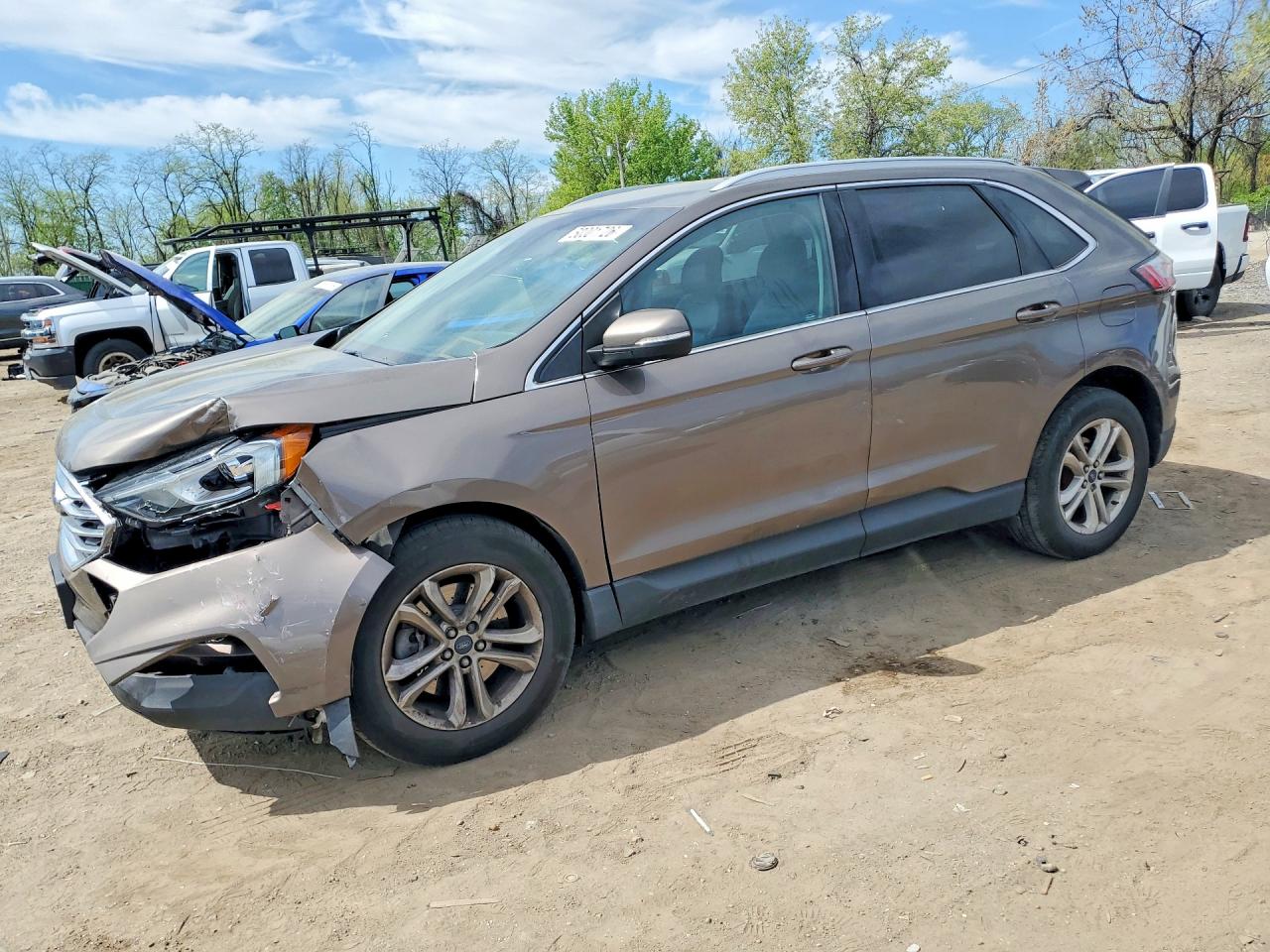 Salvage Ford Edge Image