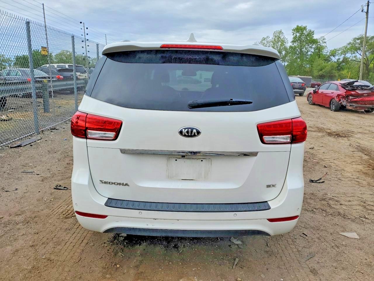 Kia Sedona Sx