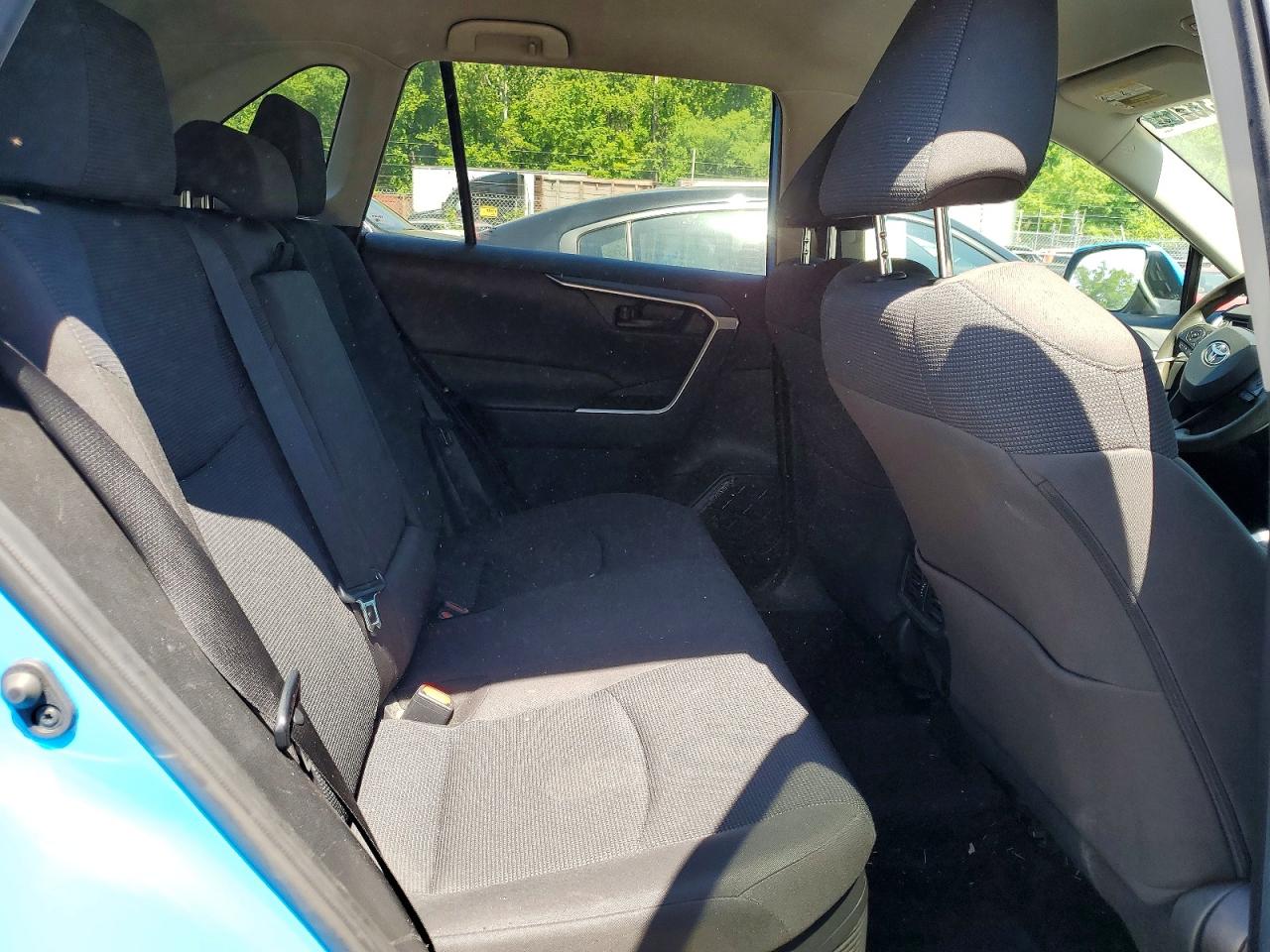Toyota RAV4 Le