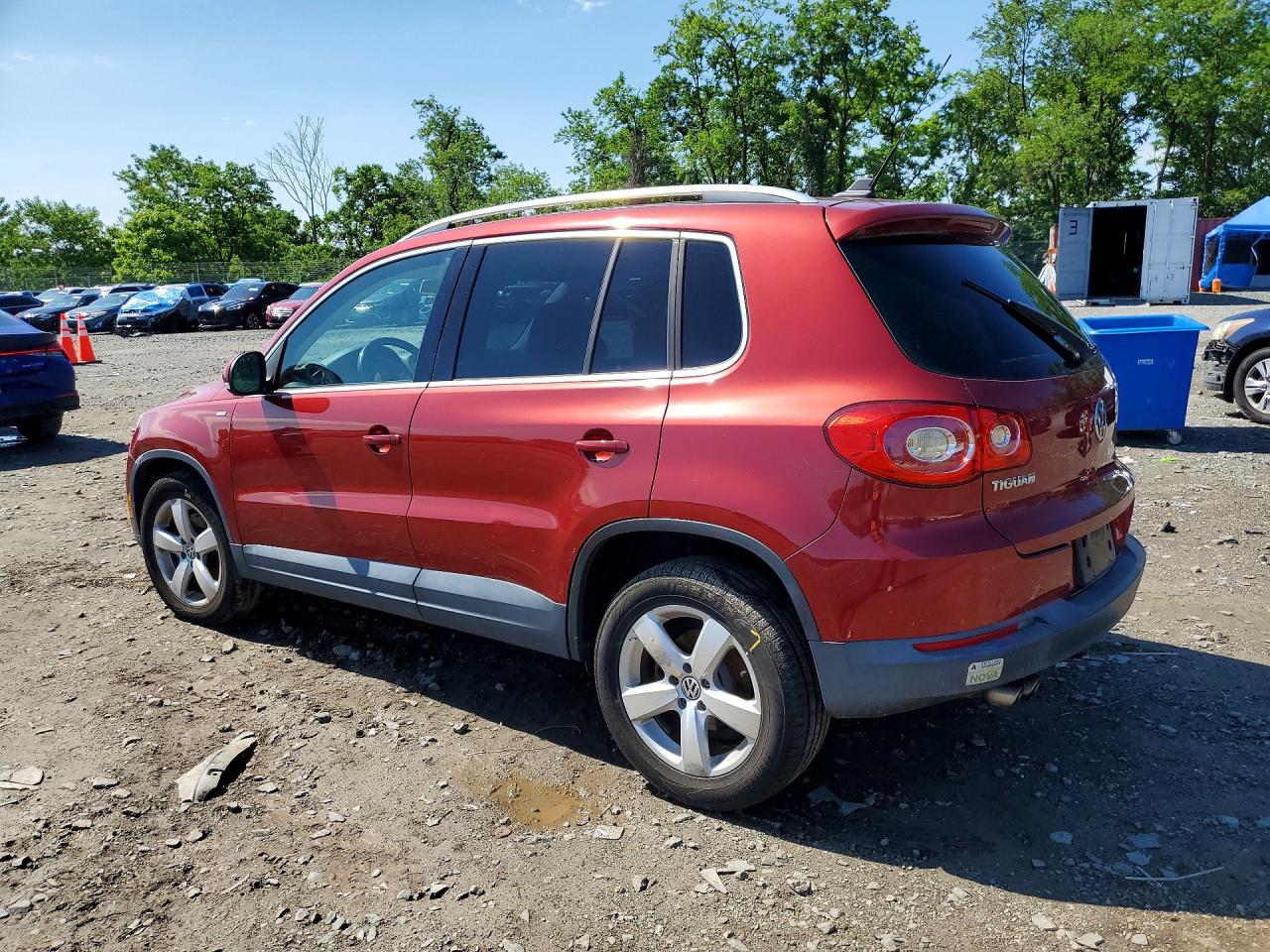 Volkswagen Tiguan S