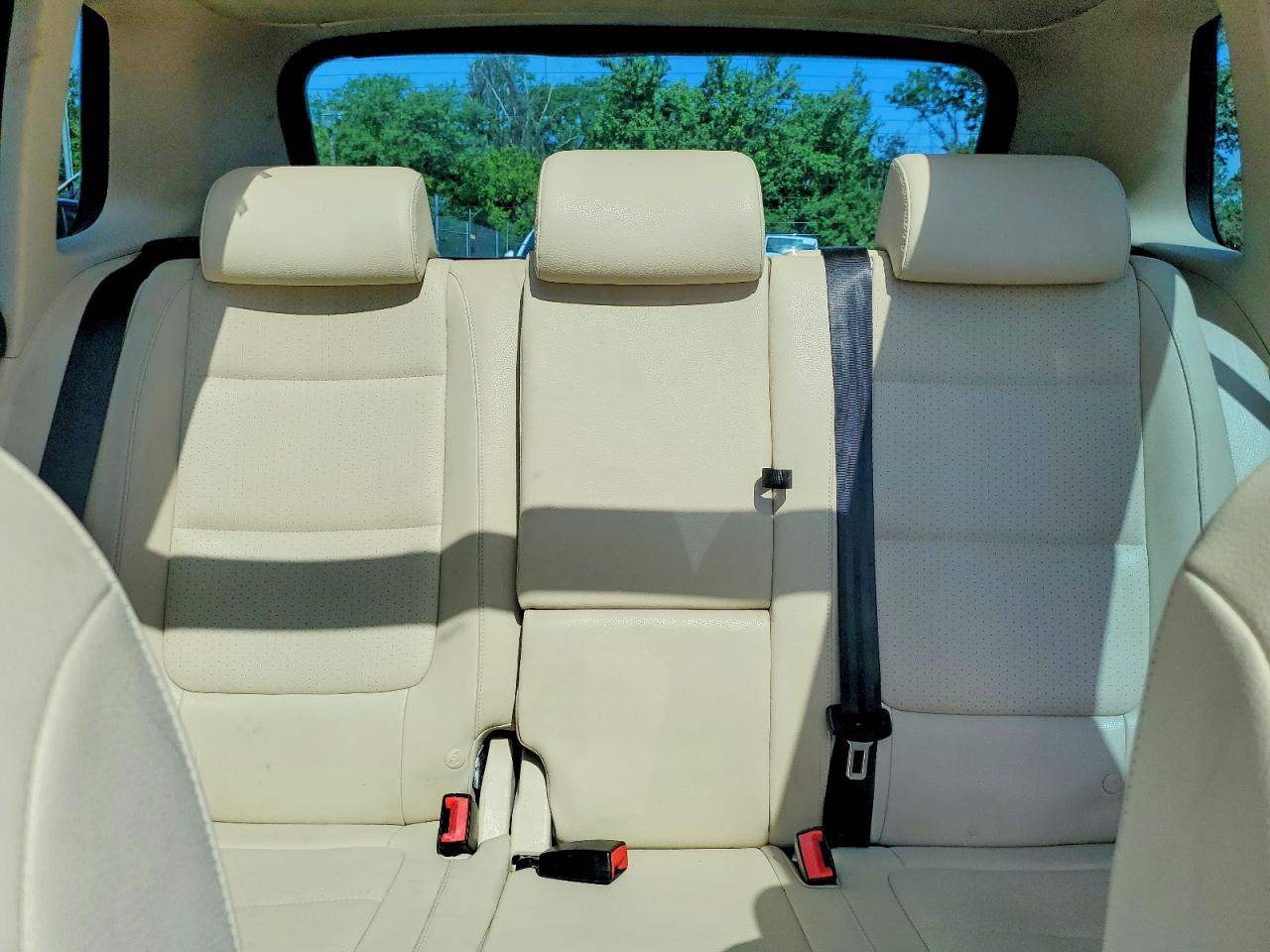 Volkswagen Tiguan S