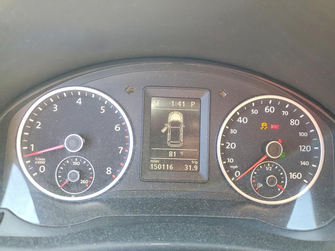 Volkswagen Tiguan S