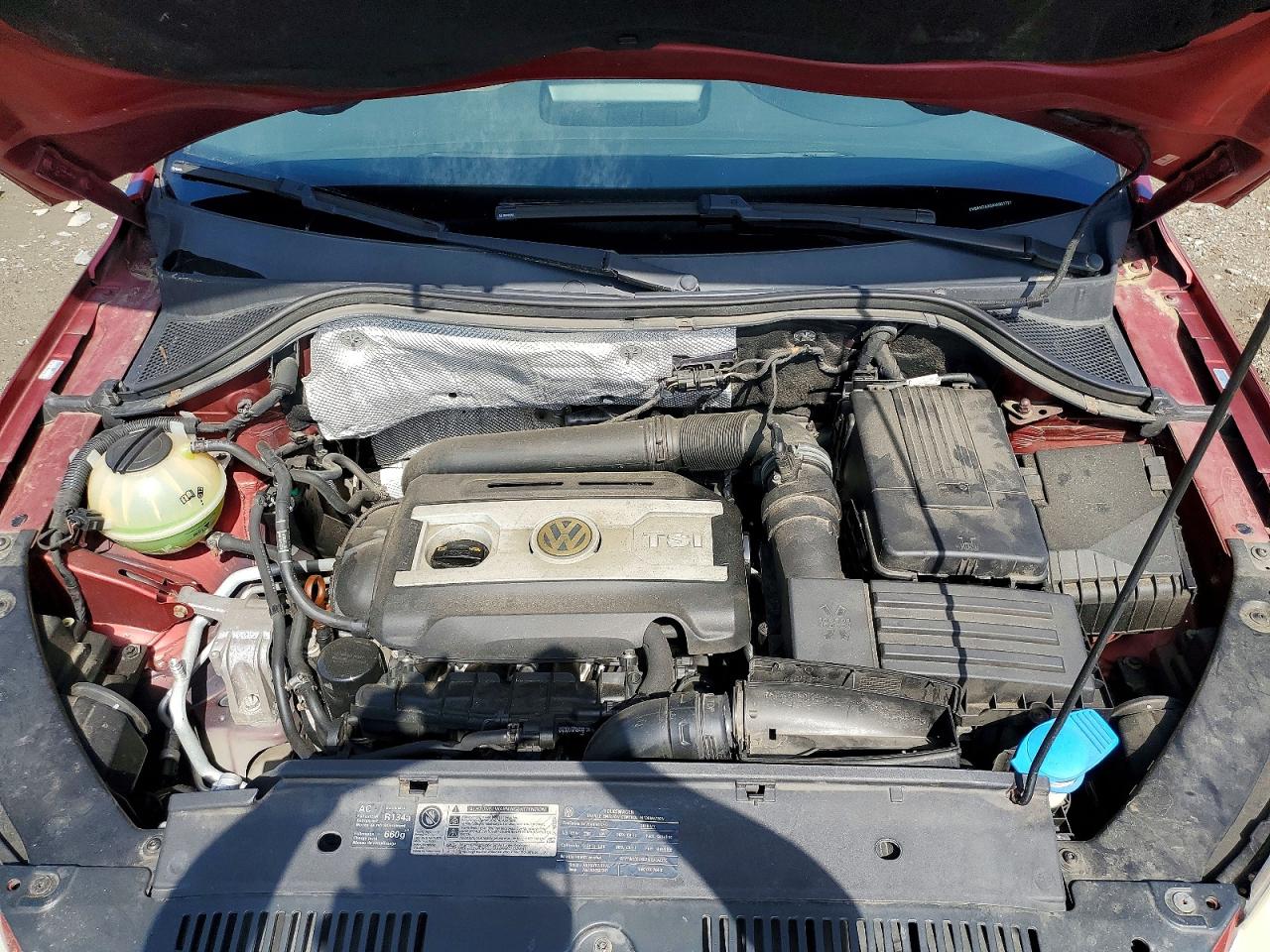 Volkswagen Tiguan S