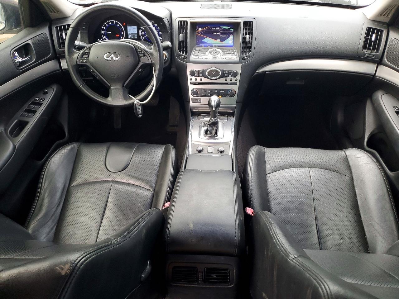 INFINITI Q40 Base