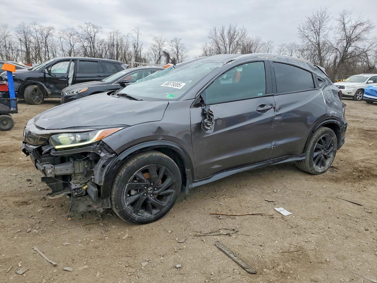Salvage Honda HR-V Image