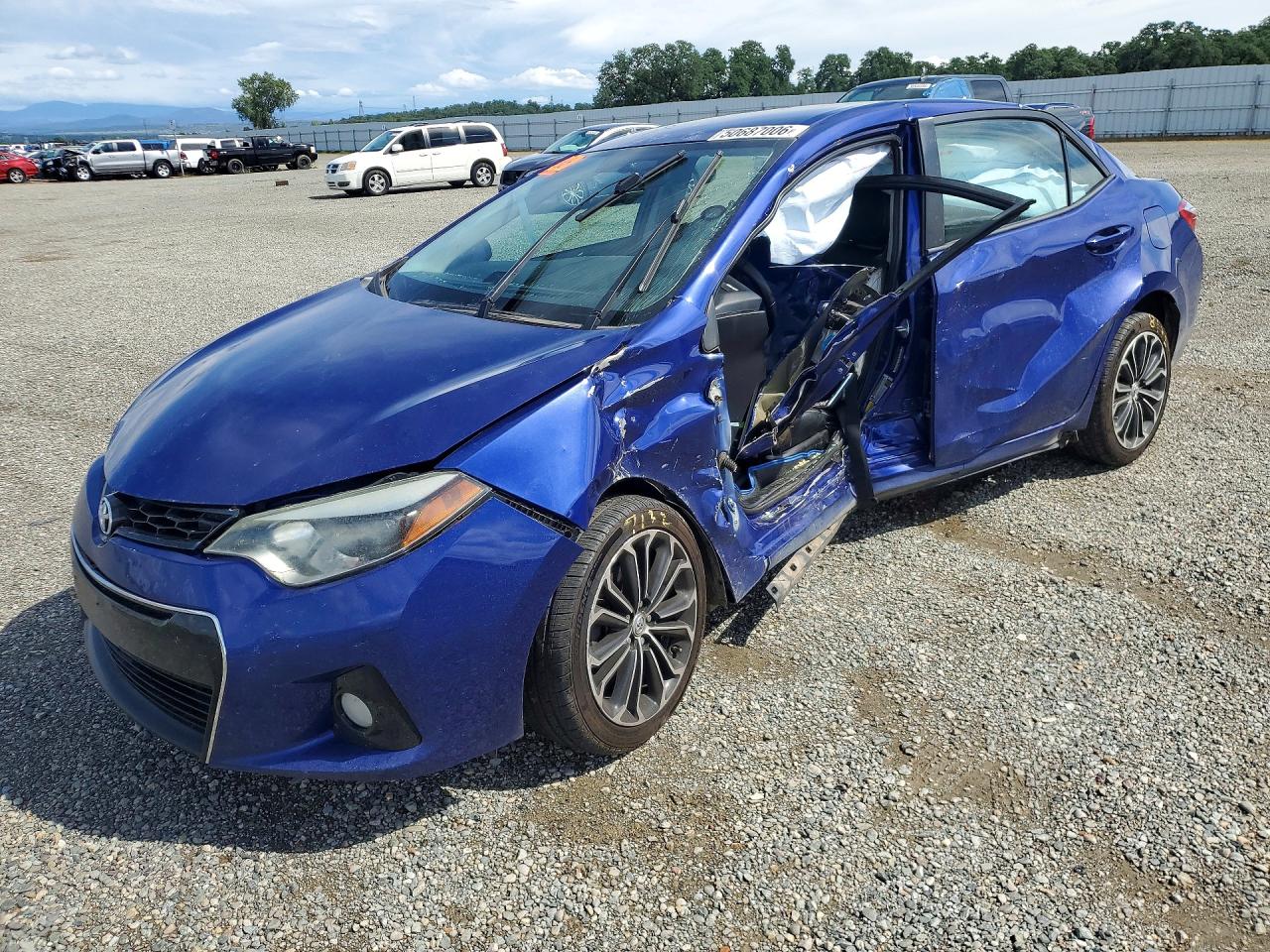 Salvage Toyota Corolla Image