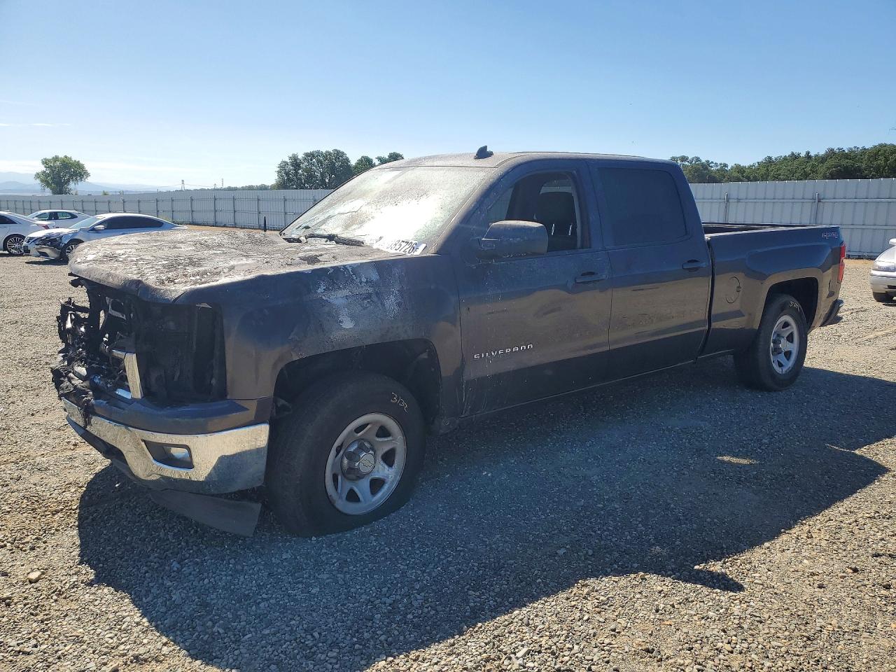 Salvage Chevrolet Silverado Image