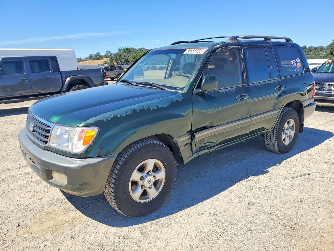 Salvage Toyota Land Cruis Image