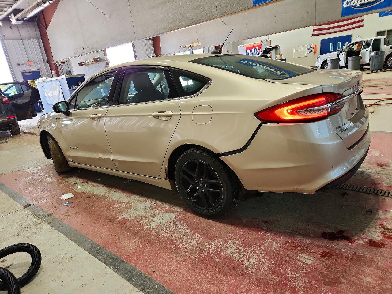 Ford Fusion Se Hybrid