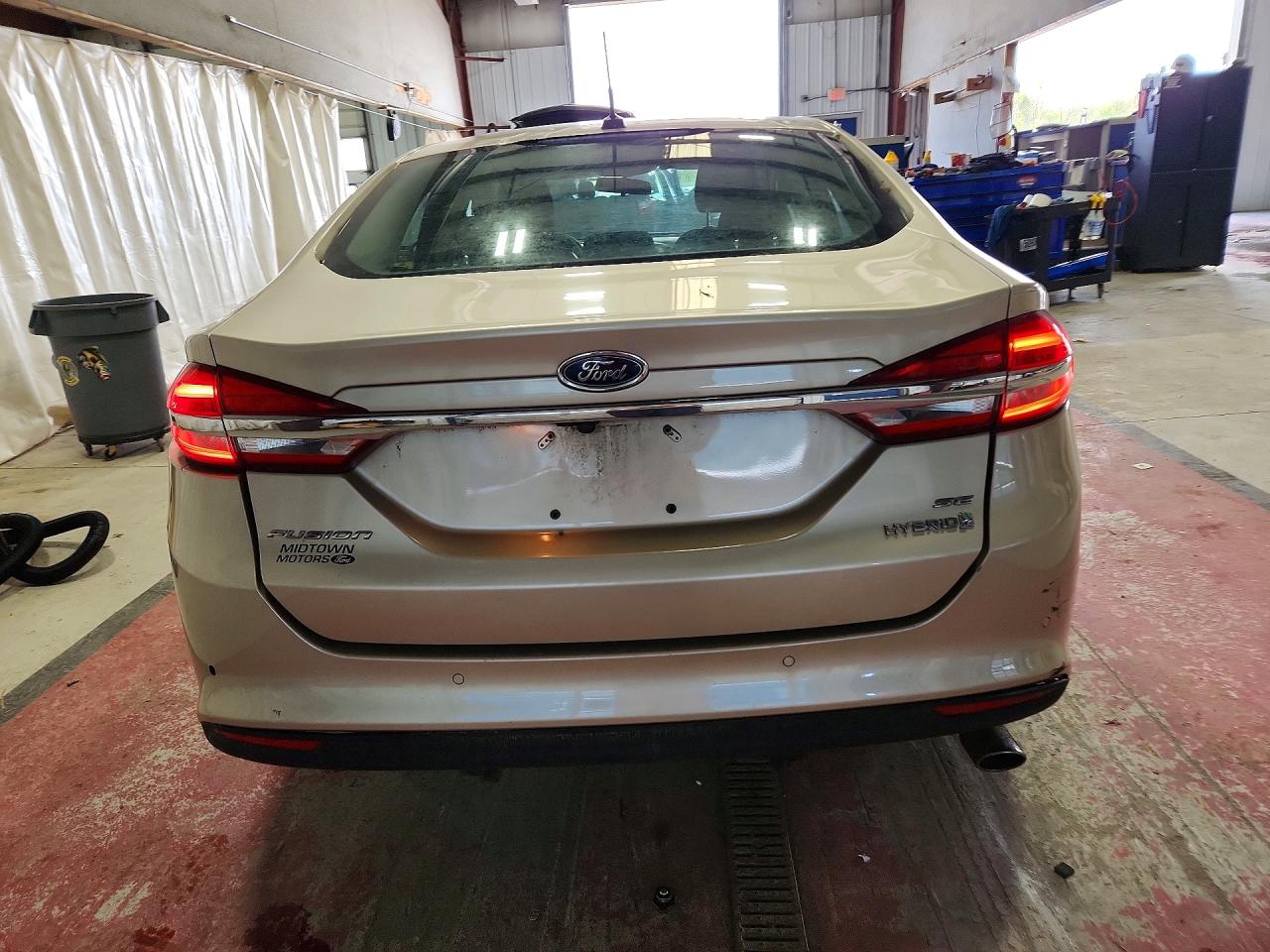 Ford Fusion Se Hybrid