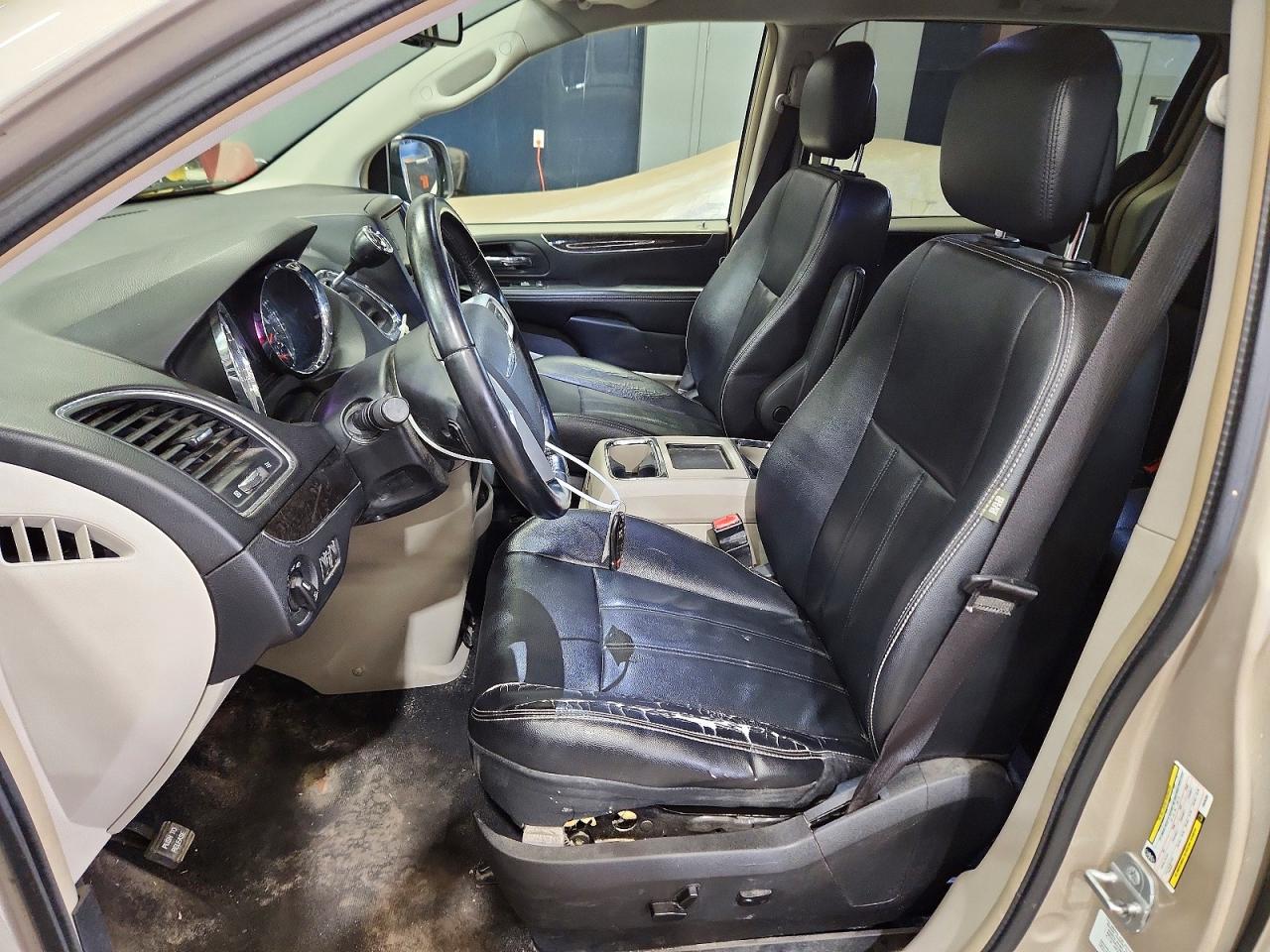 Chrysler Minivan Touring