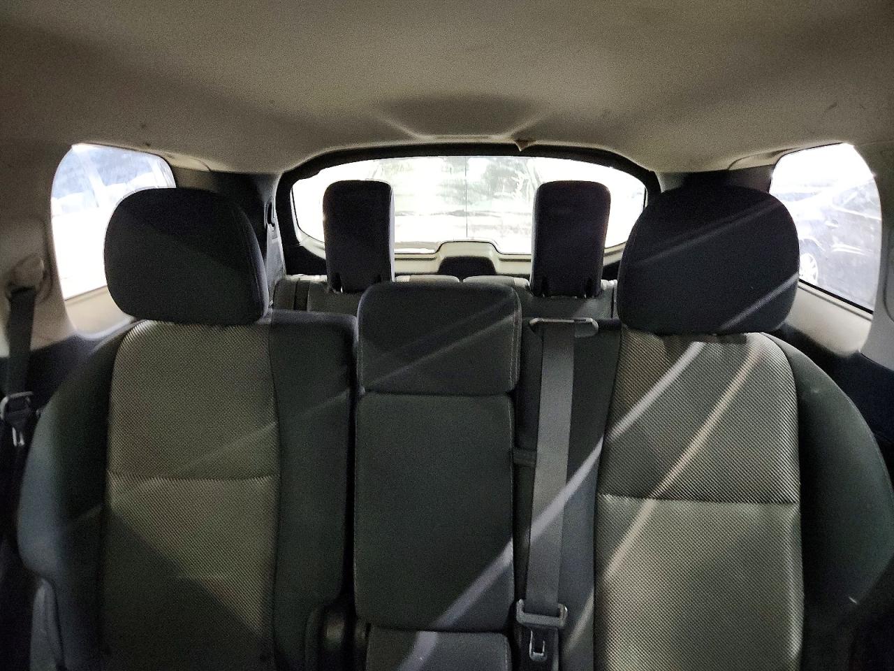 Nissan Pathfinder S