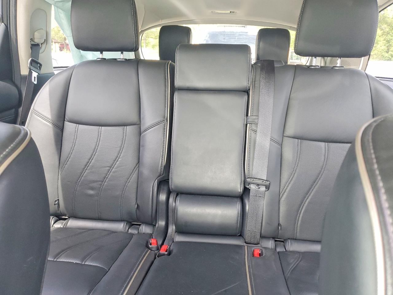 INFINITI Qx Luxe