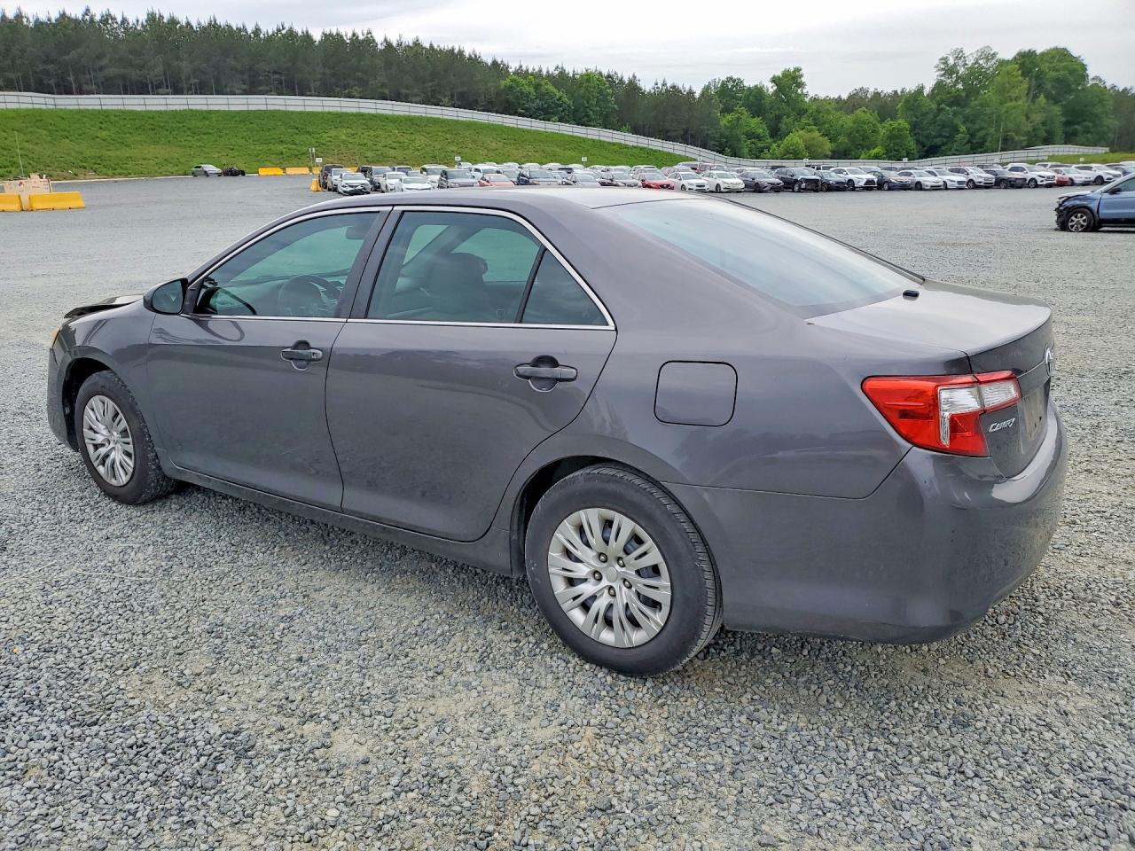 Toyota Camry L
