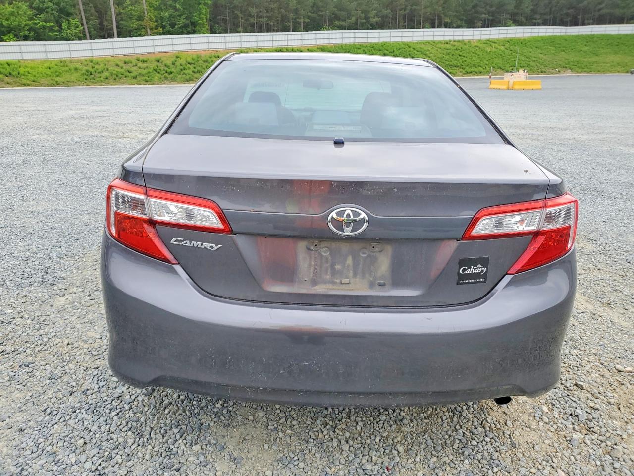 Toyota Camry L