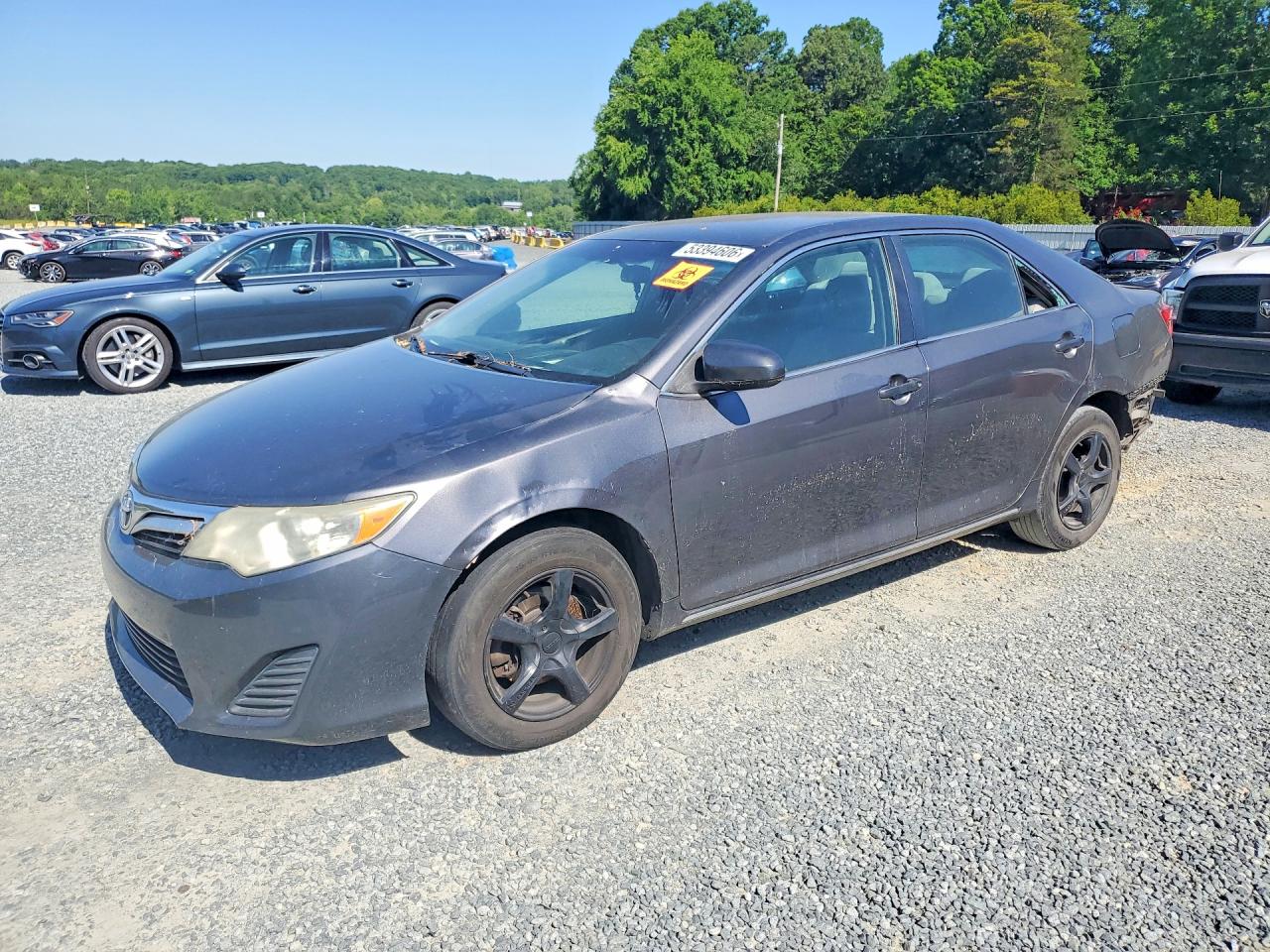 Salvage Toyota Camry Image