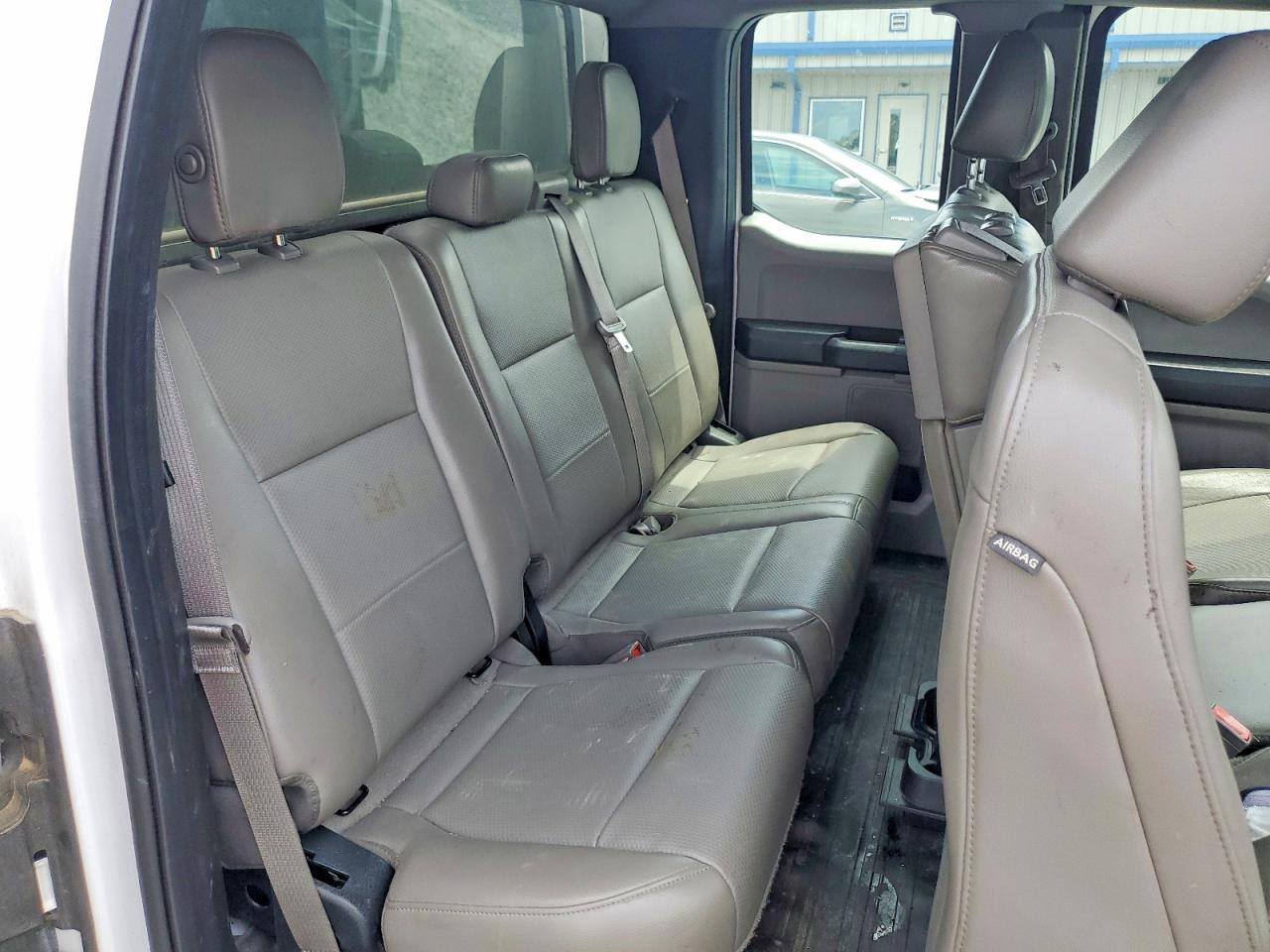 Ford F-150 Super Cab