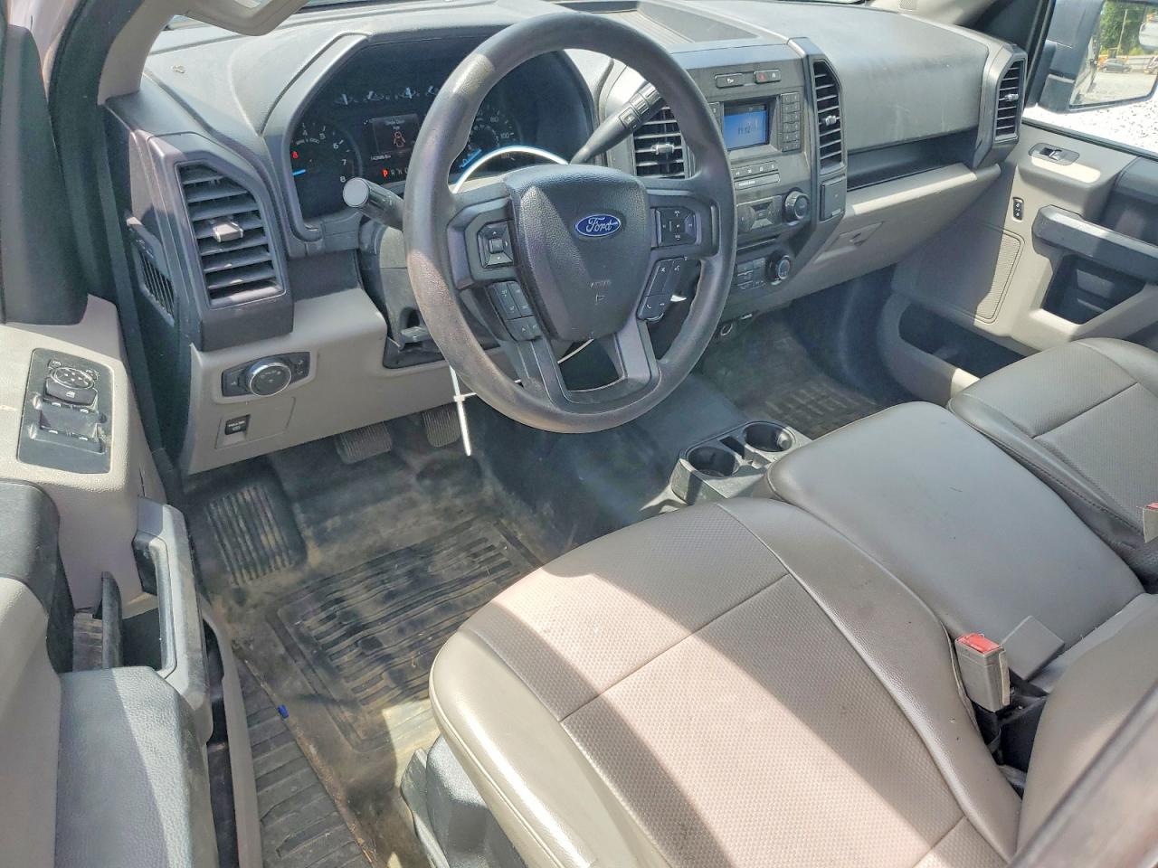 Ford F-150 Super Cab