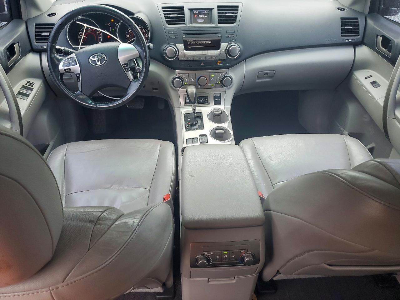Toyota Highlander Se
