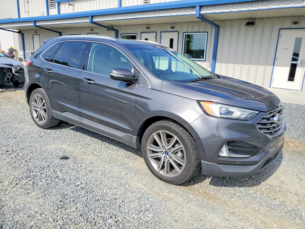Ford Edge Titanium