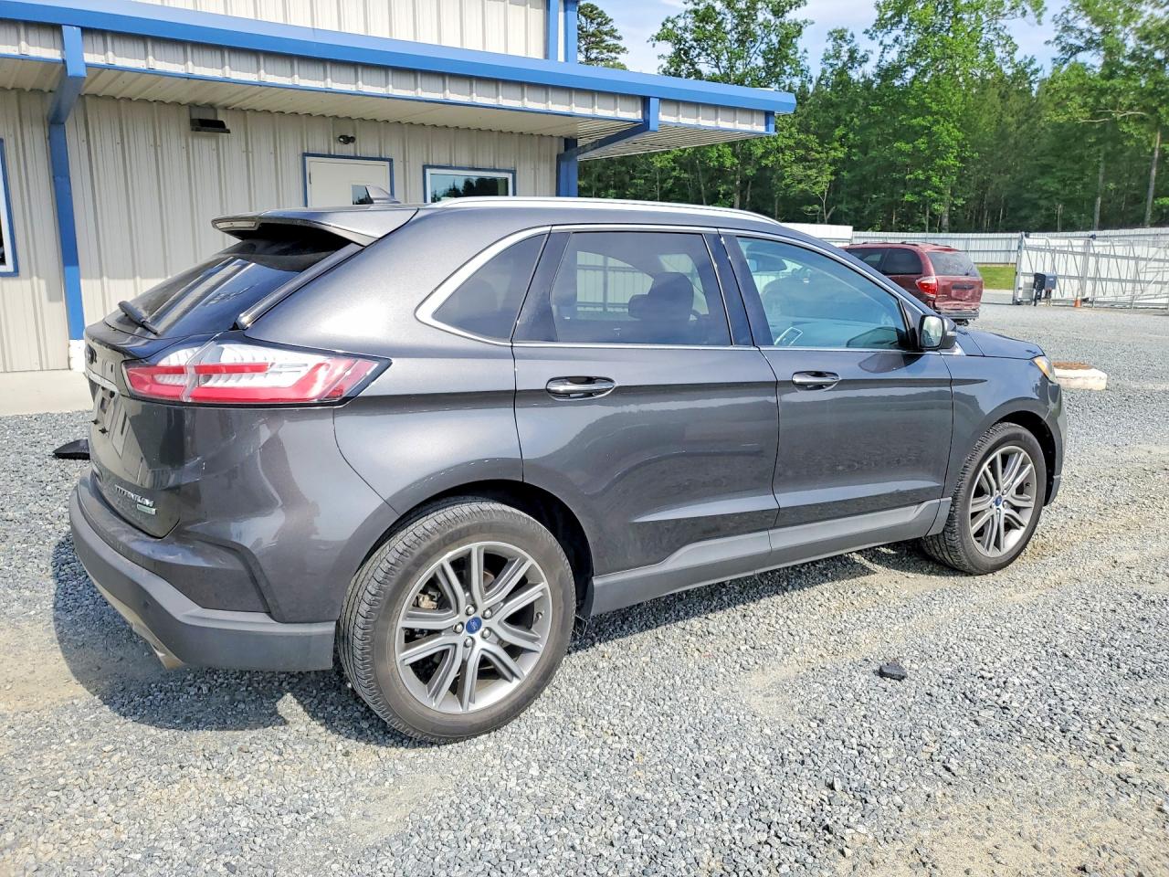Ford Edge Titanium