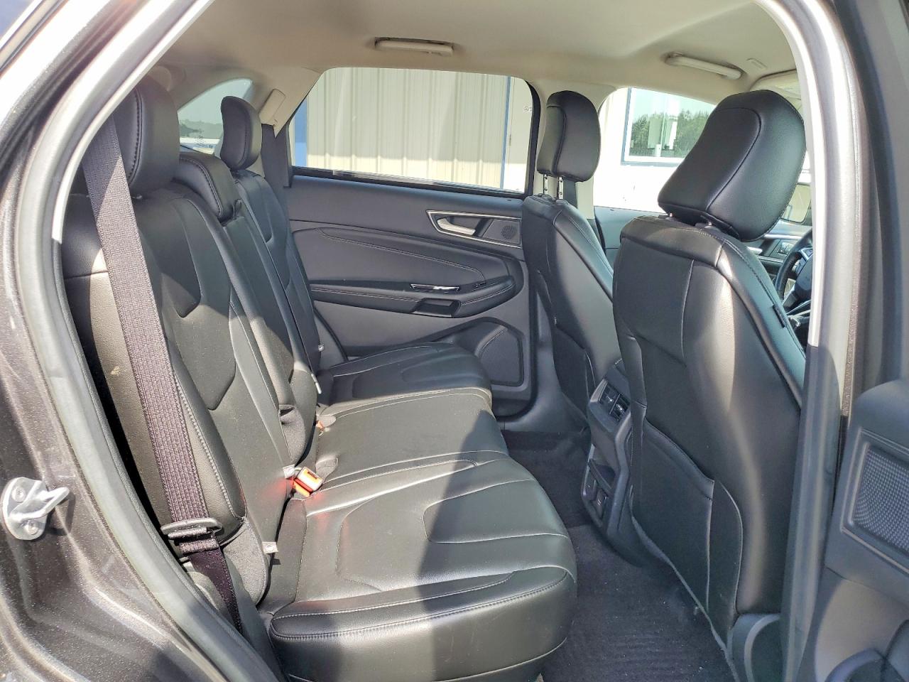 Ford Edge Titanium