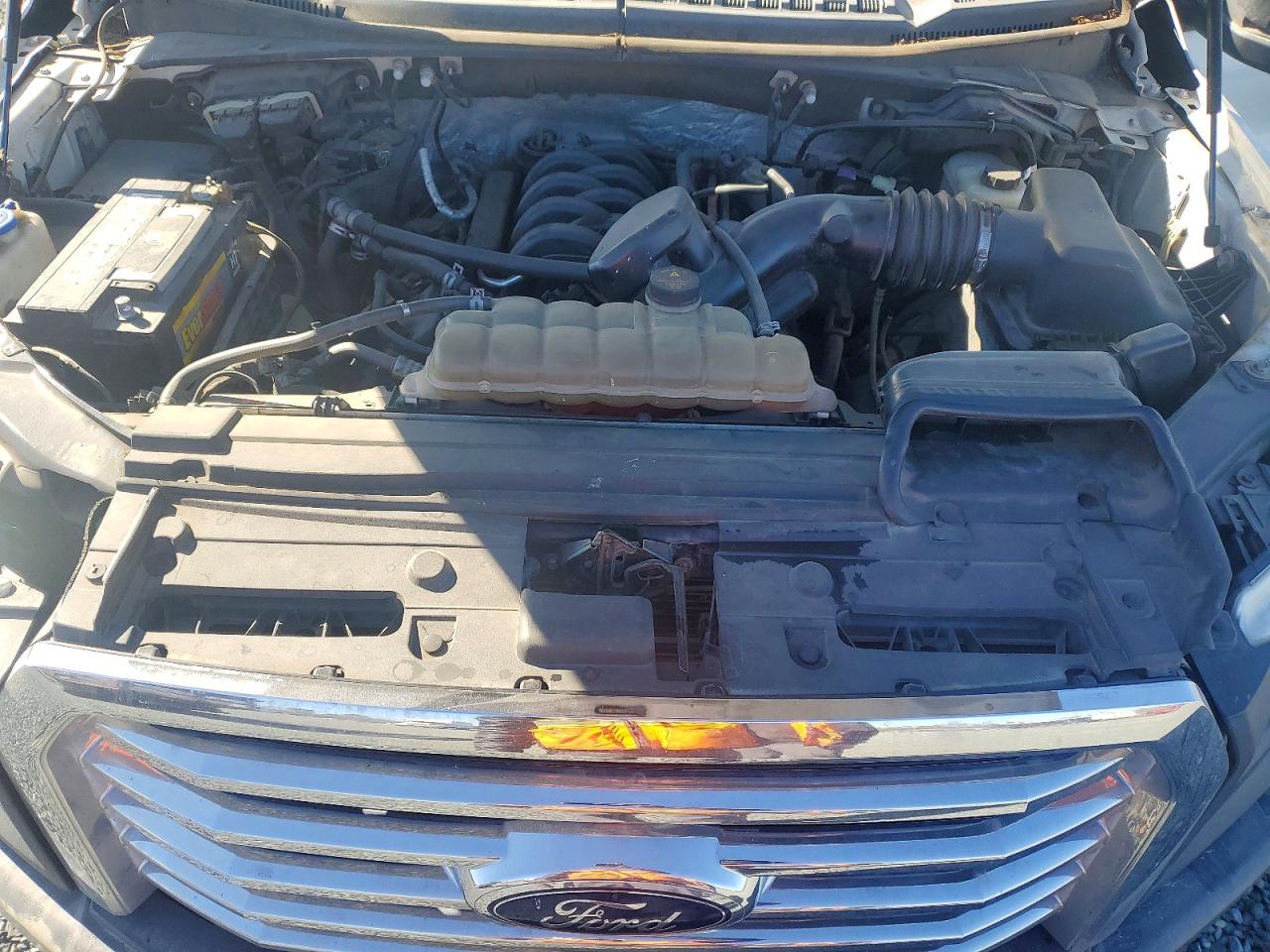 Ford F-150 Super Cab
