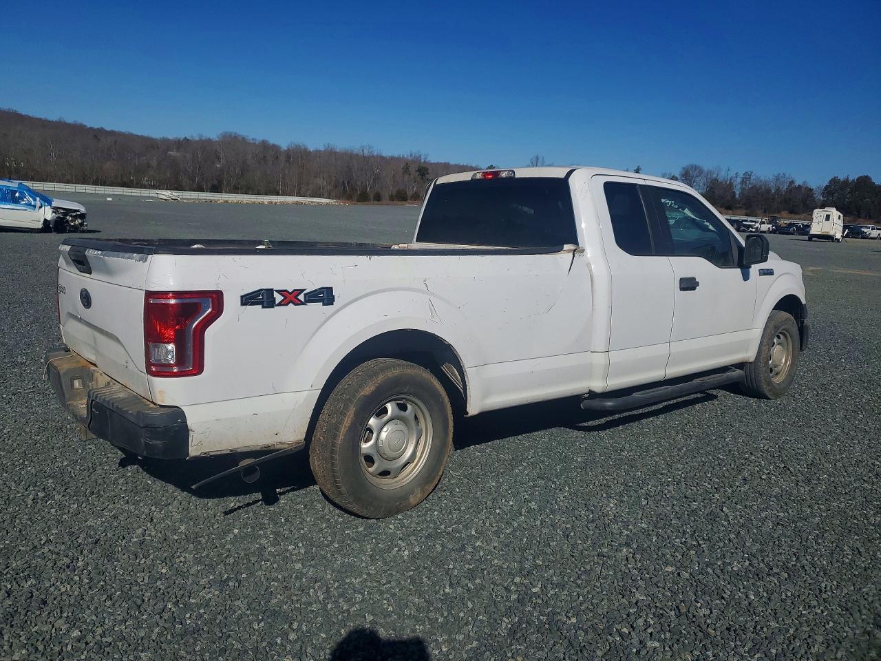Ford F-150 Super Cab