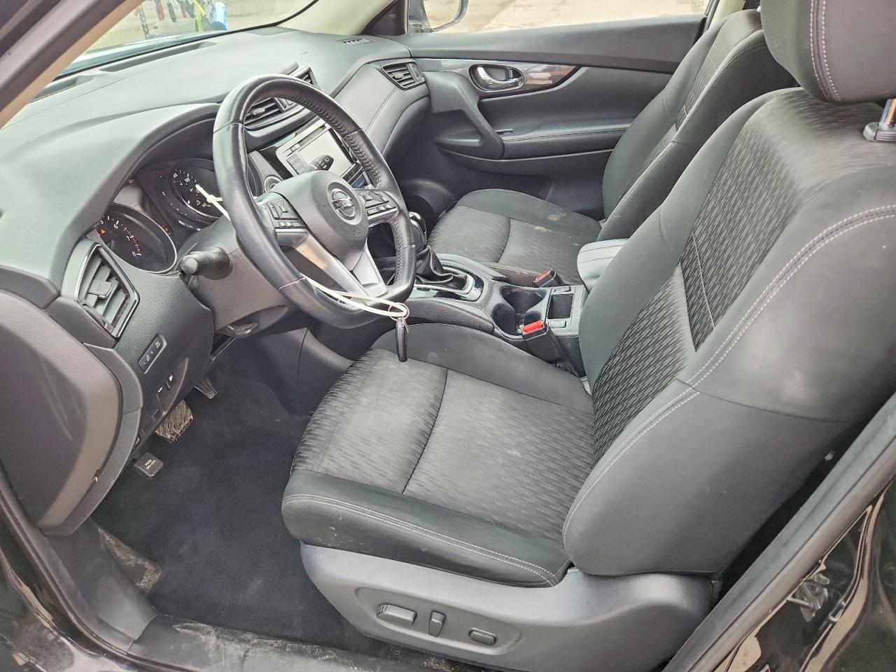 Nissan Rogue Sv