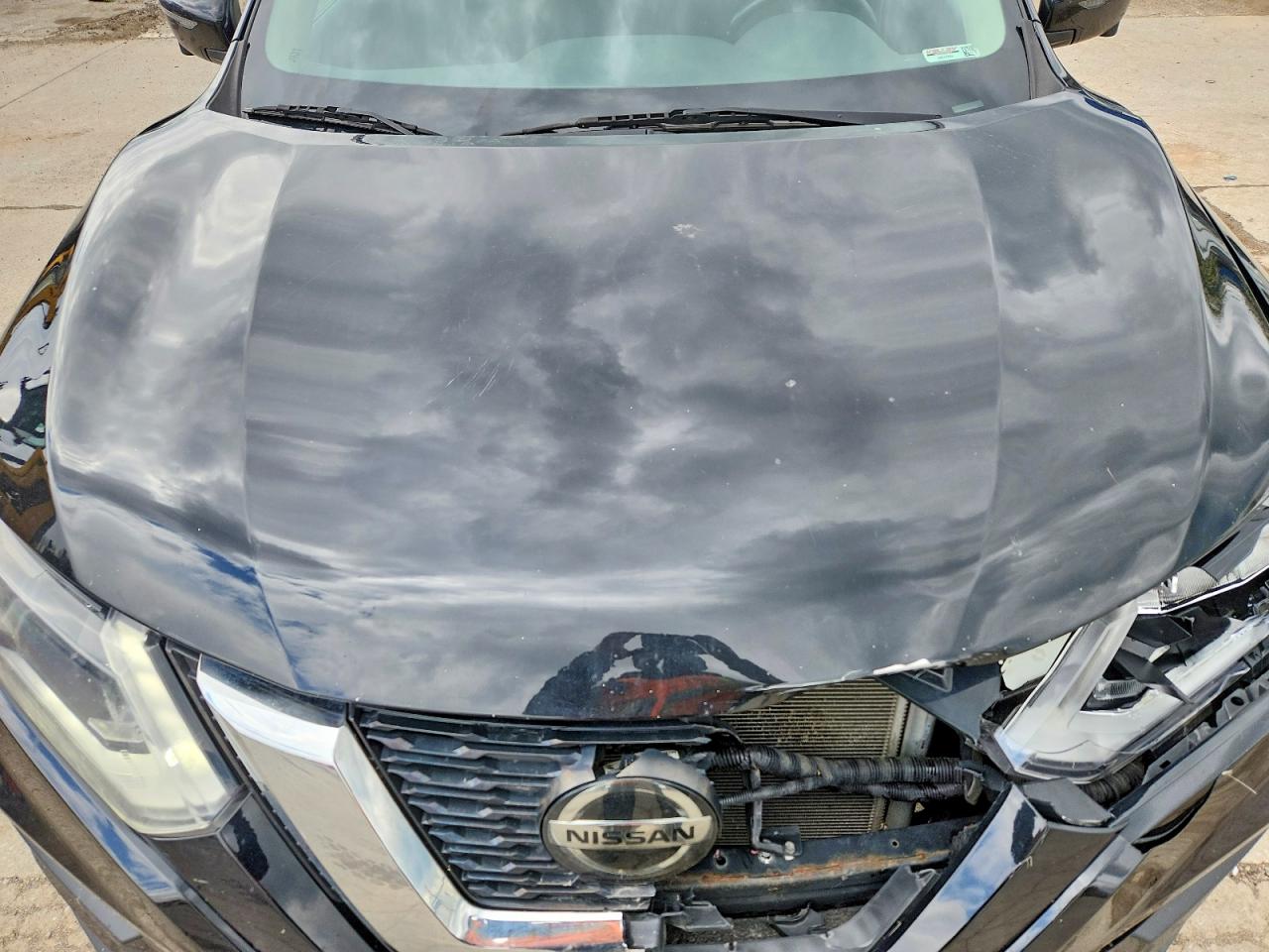 Nissan Rogue Sv