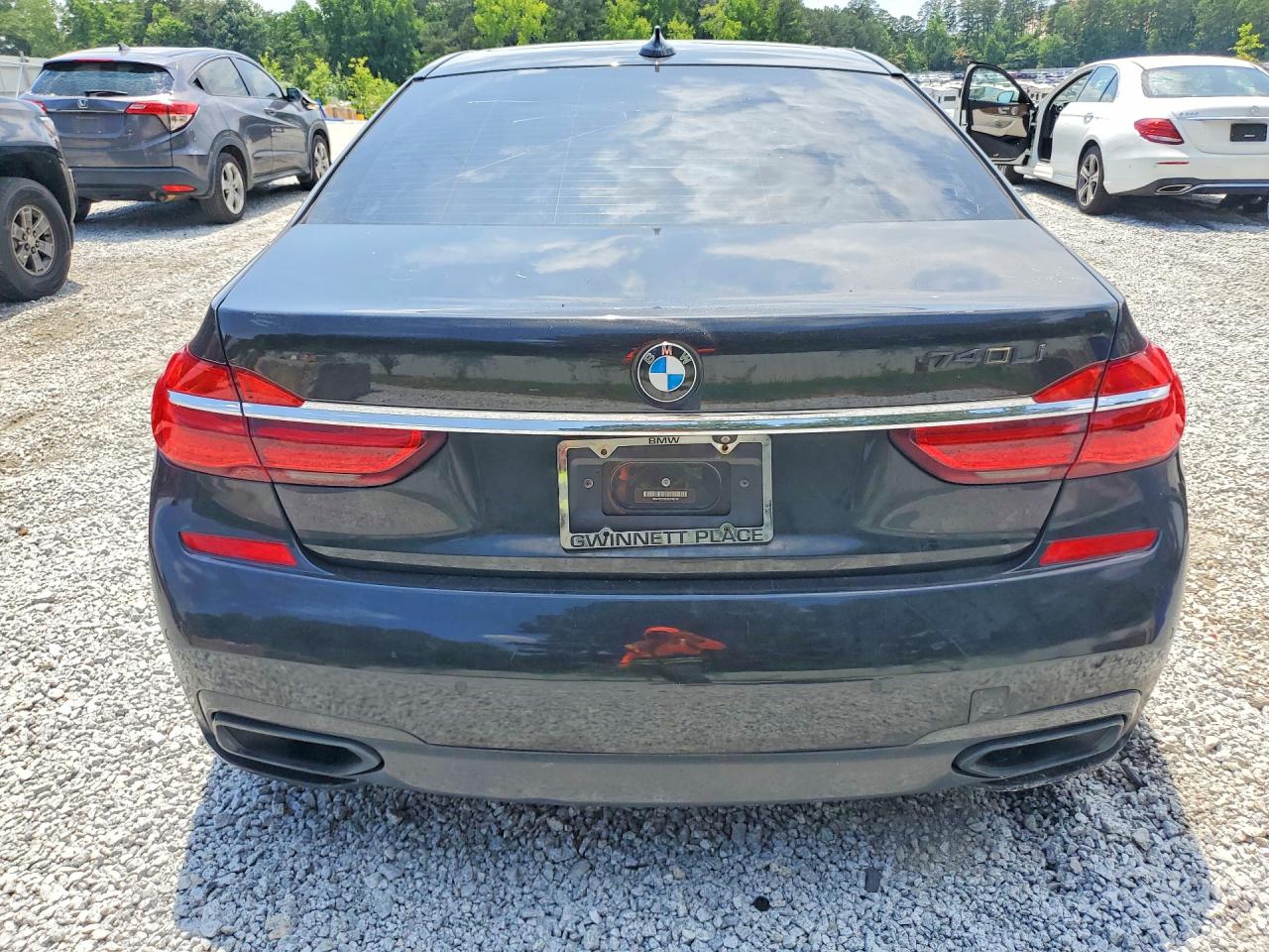 BMW 7 Series I
