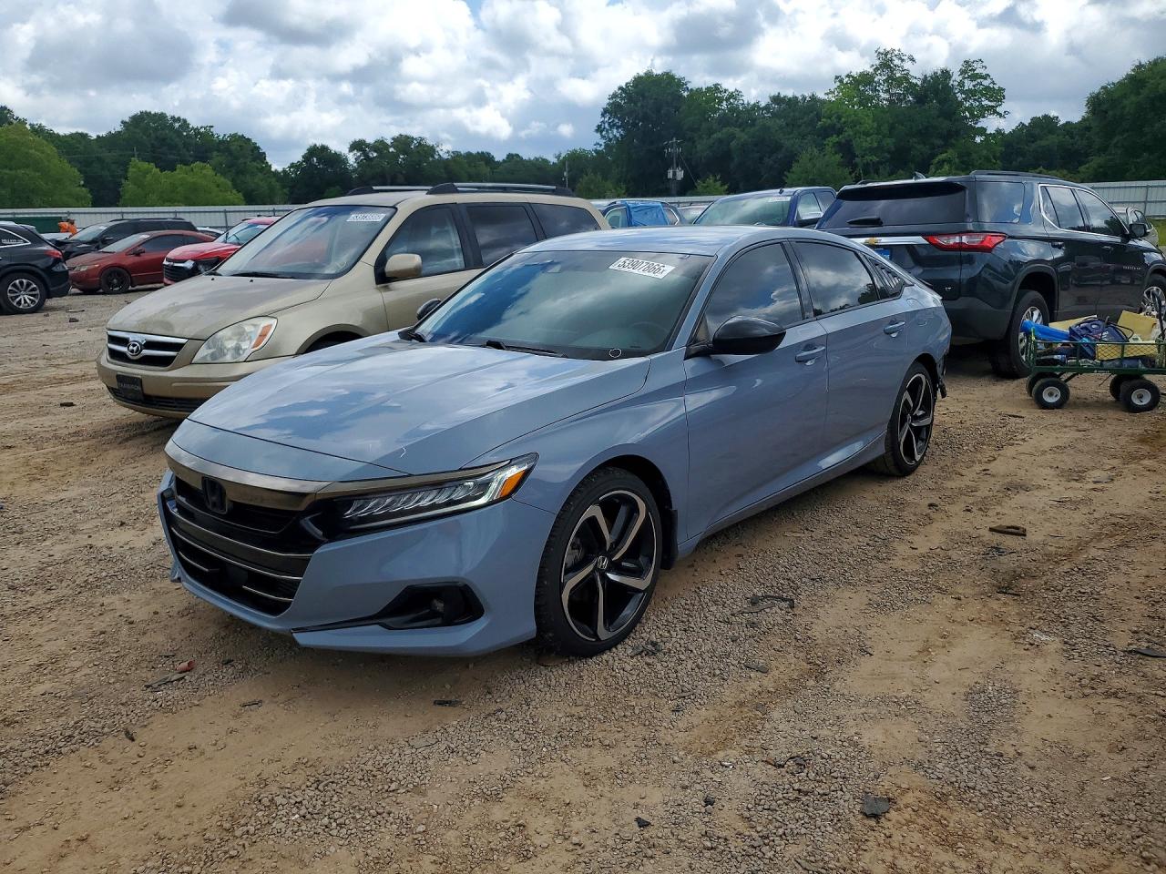 Salvage Honda Accord Image