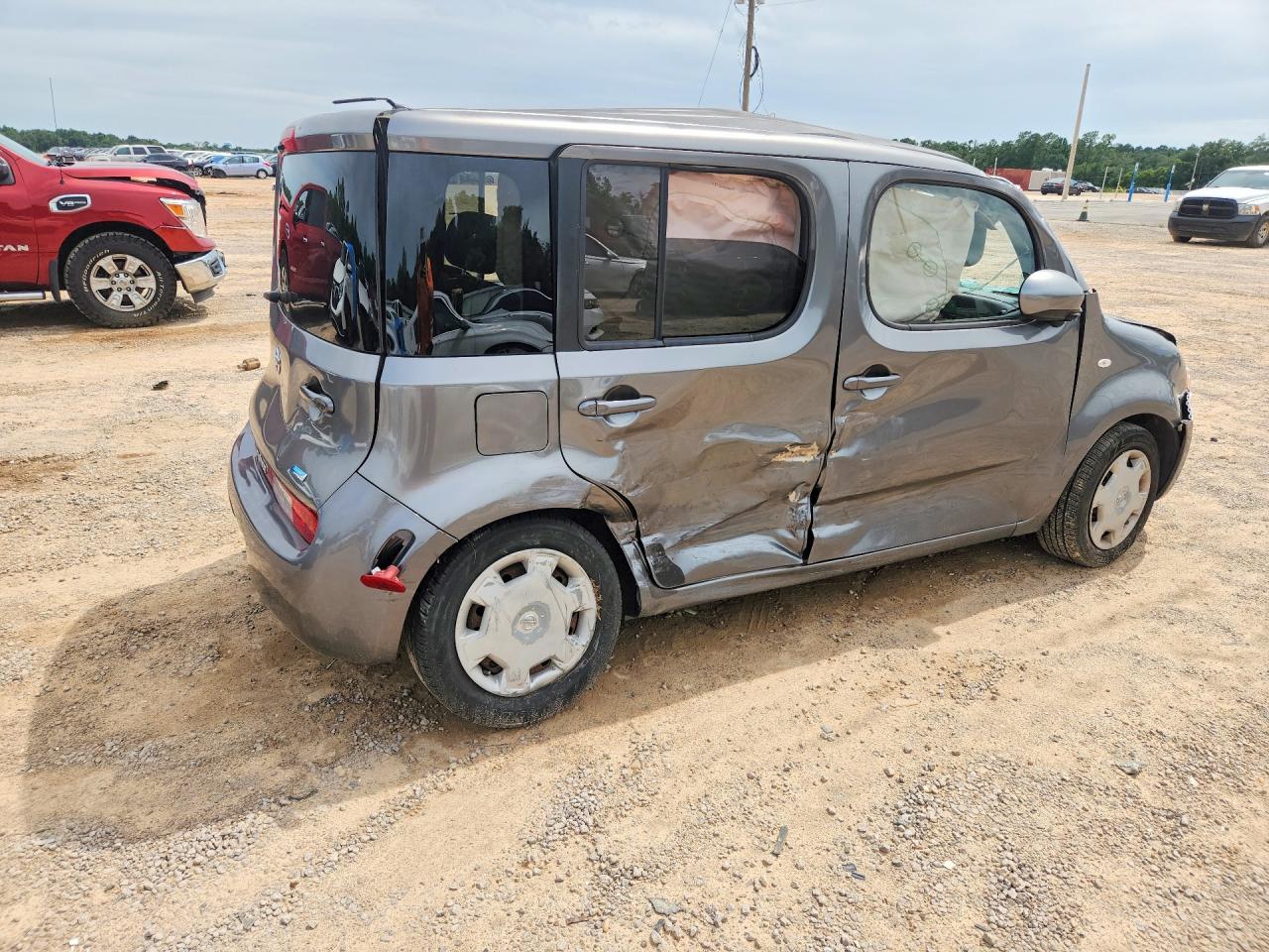 Nissan cube 1.8 S